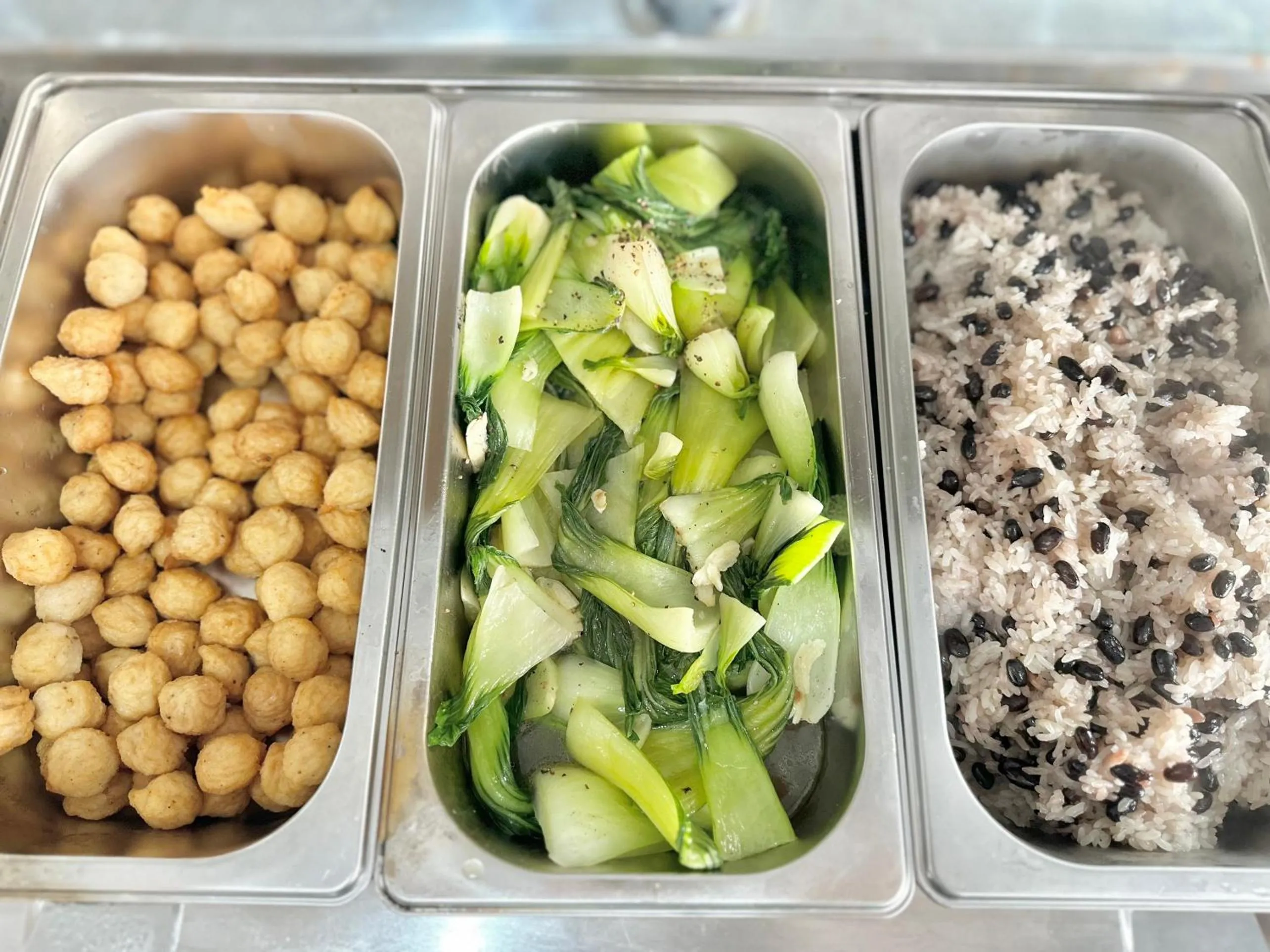 Restaurant/places to eat in ViAn Hotel And Spa Danang