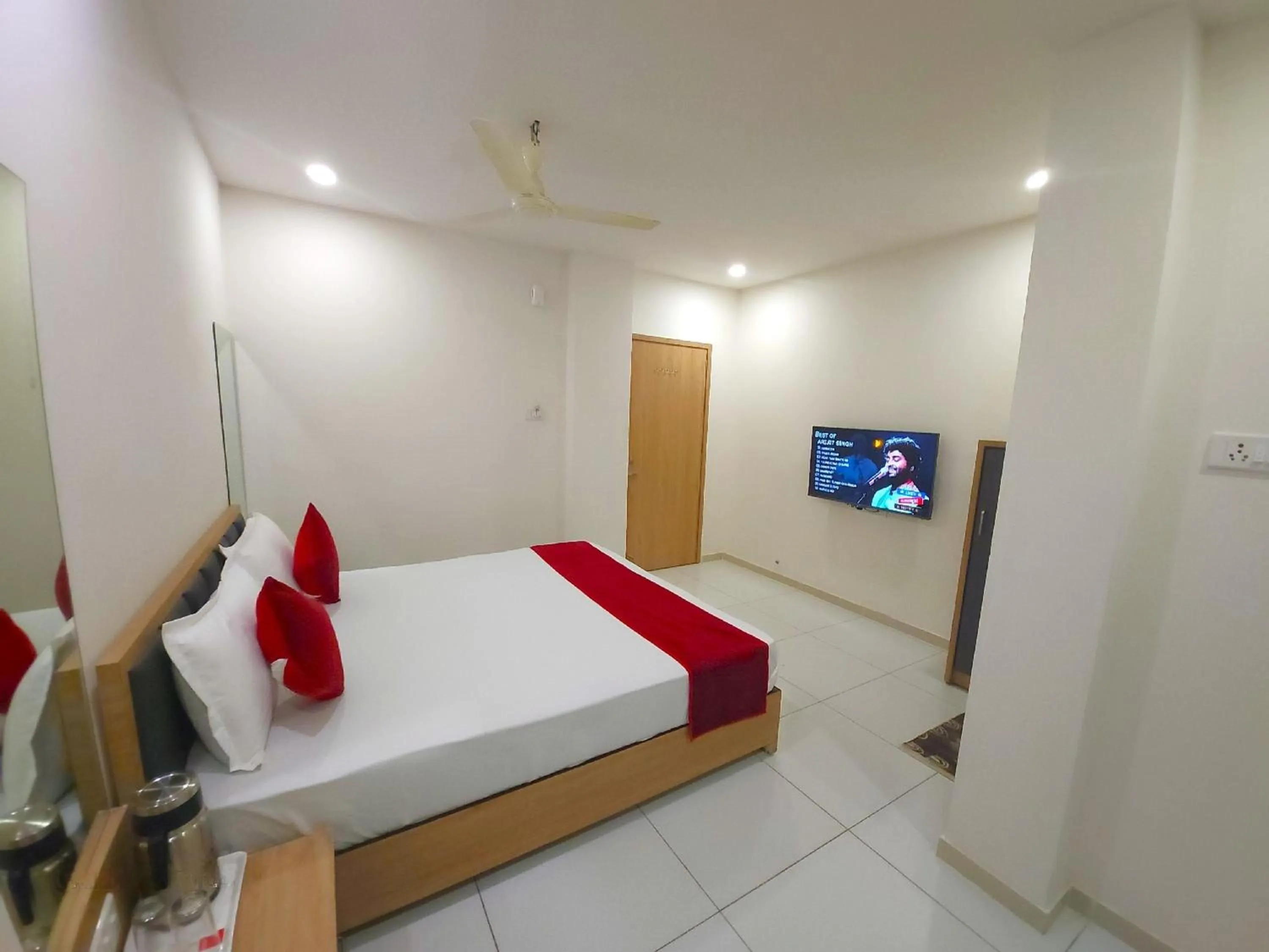 Bed in Hotel Near Me, Rajkot