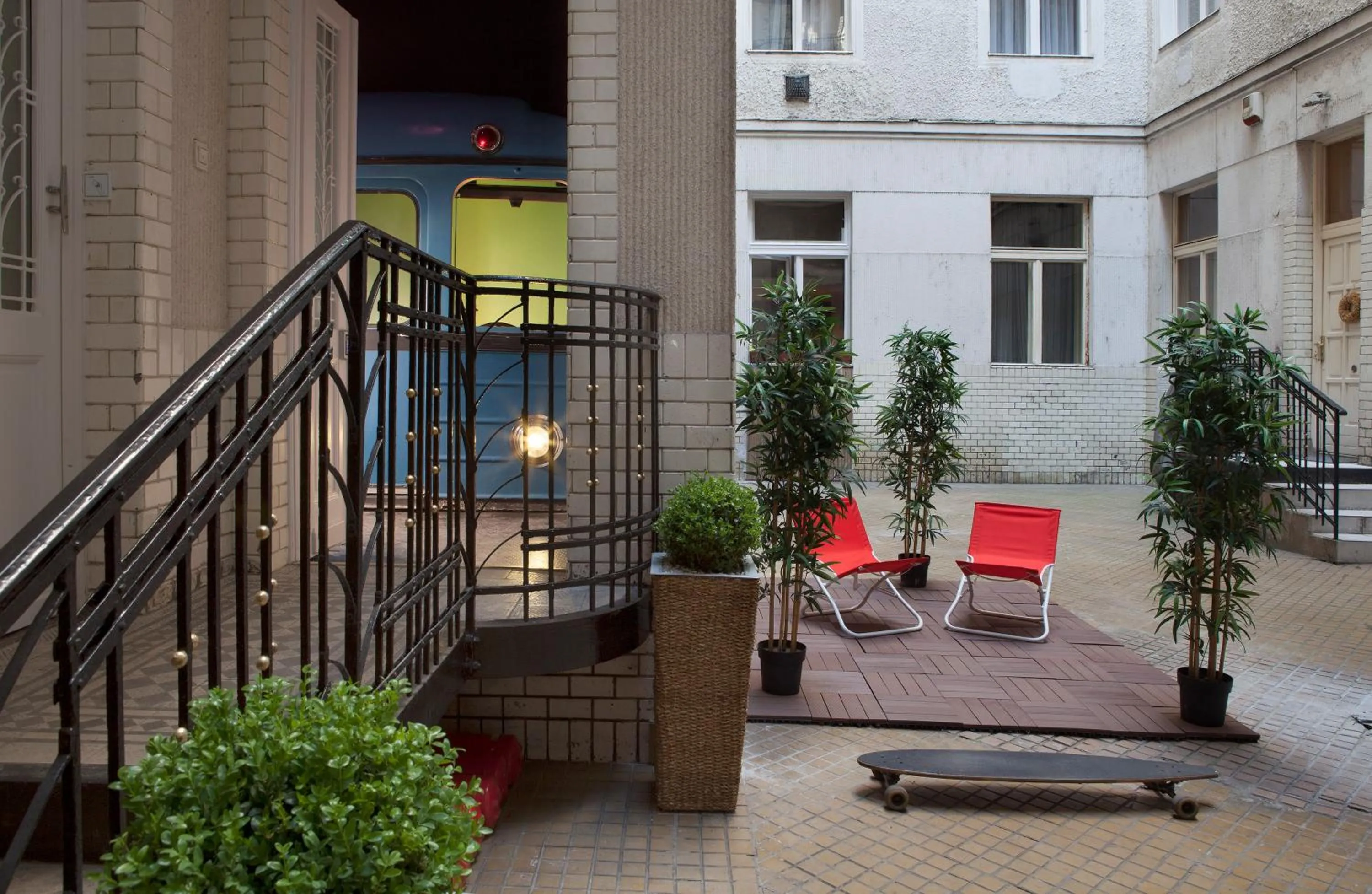 Facade/entrance in Walk Inn Váci 42