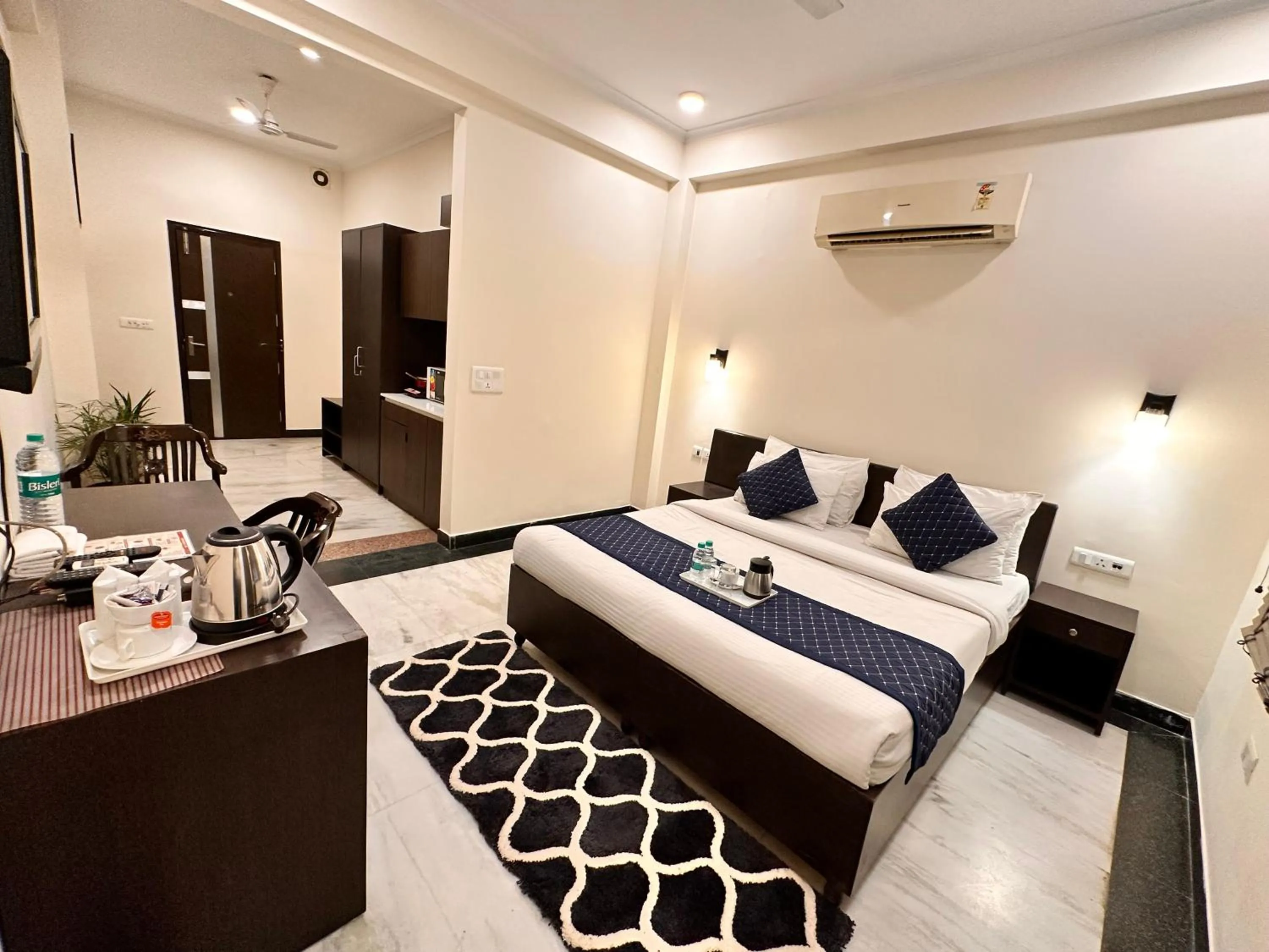 HOLLYHOCKS RESIDENCY