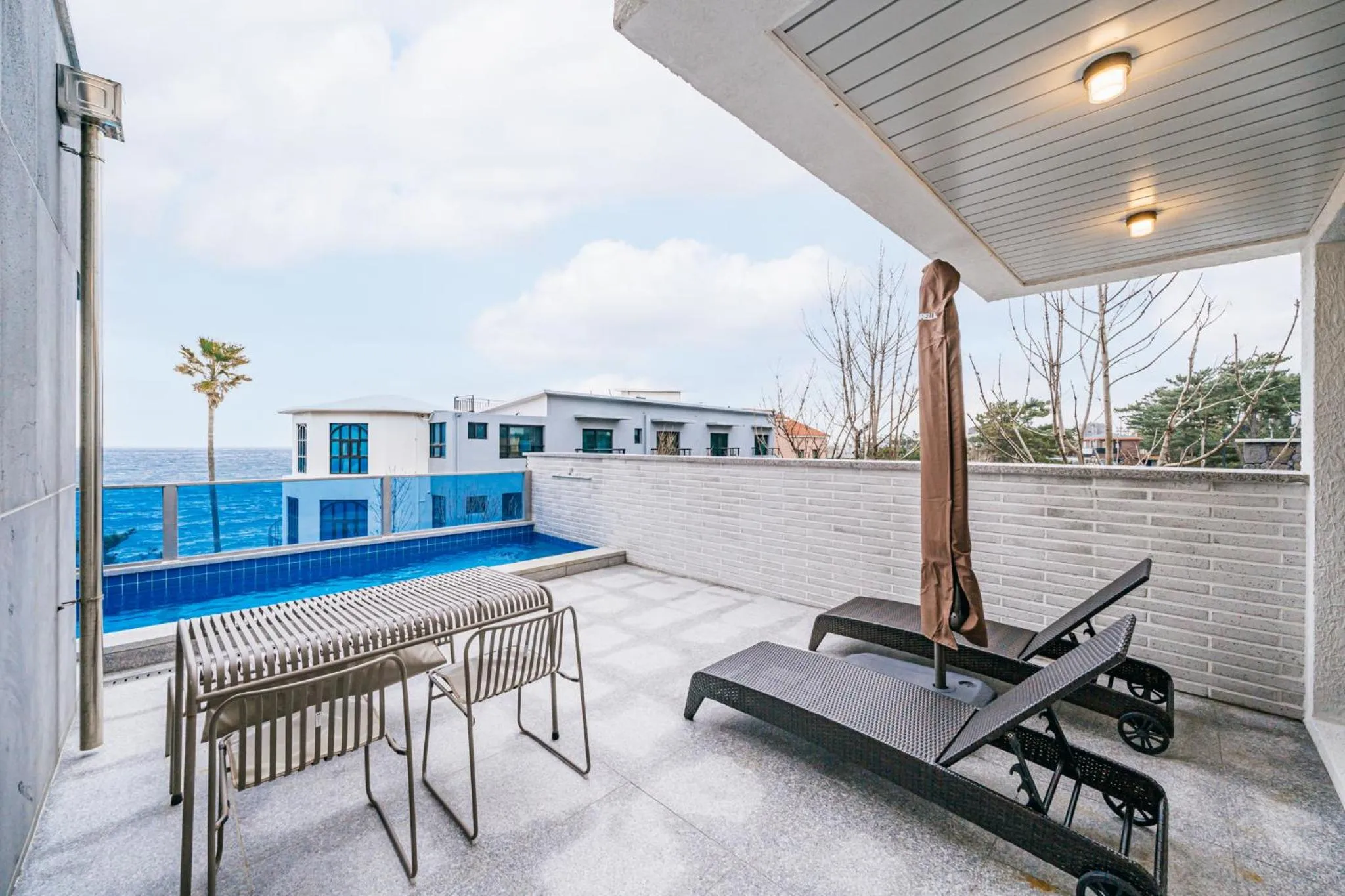 Balcony/Terrace in Ddosi Aewol Pool Villa