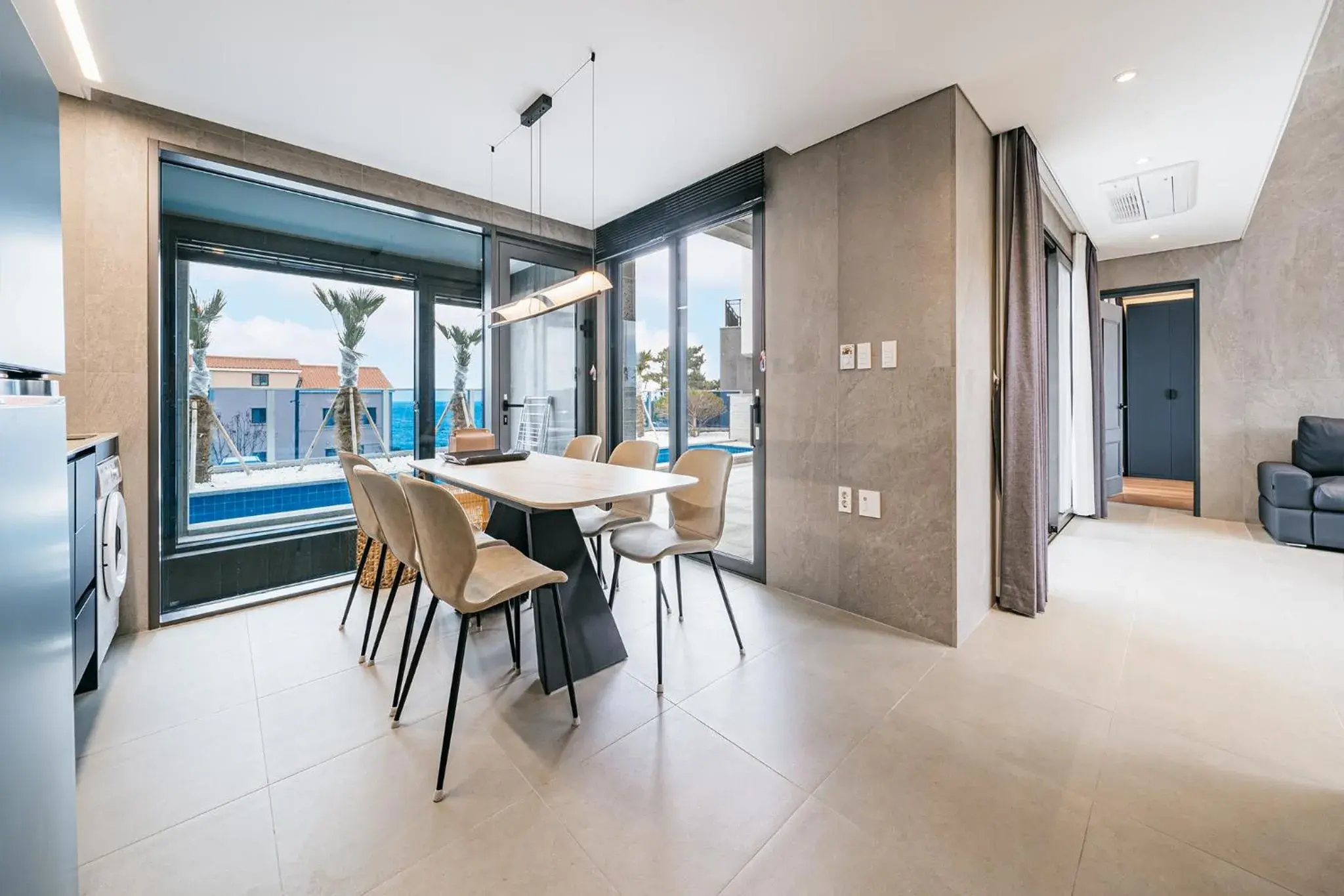 Luxury Pool Villa with Sea View in Ddosi Aewol Pool Villa Luxury Pool Villa with Sea View in Ddosi Aewol Pool Villa