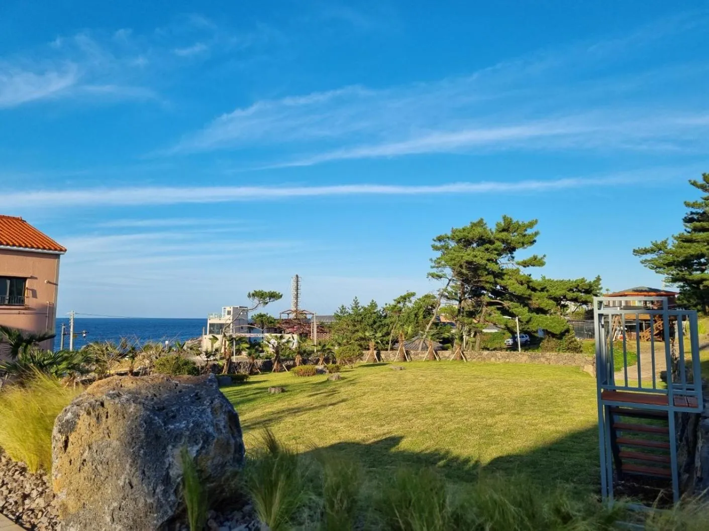 Property building in Ddosi Aewol Pool Villa