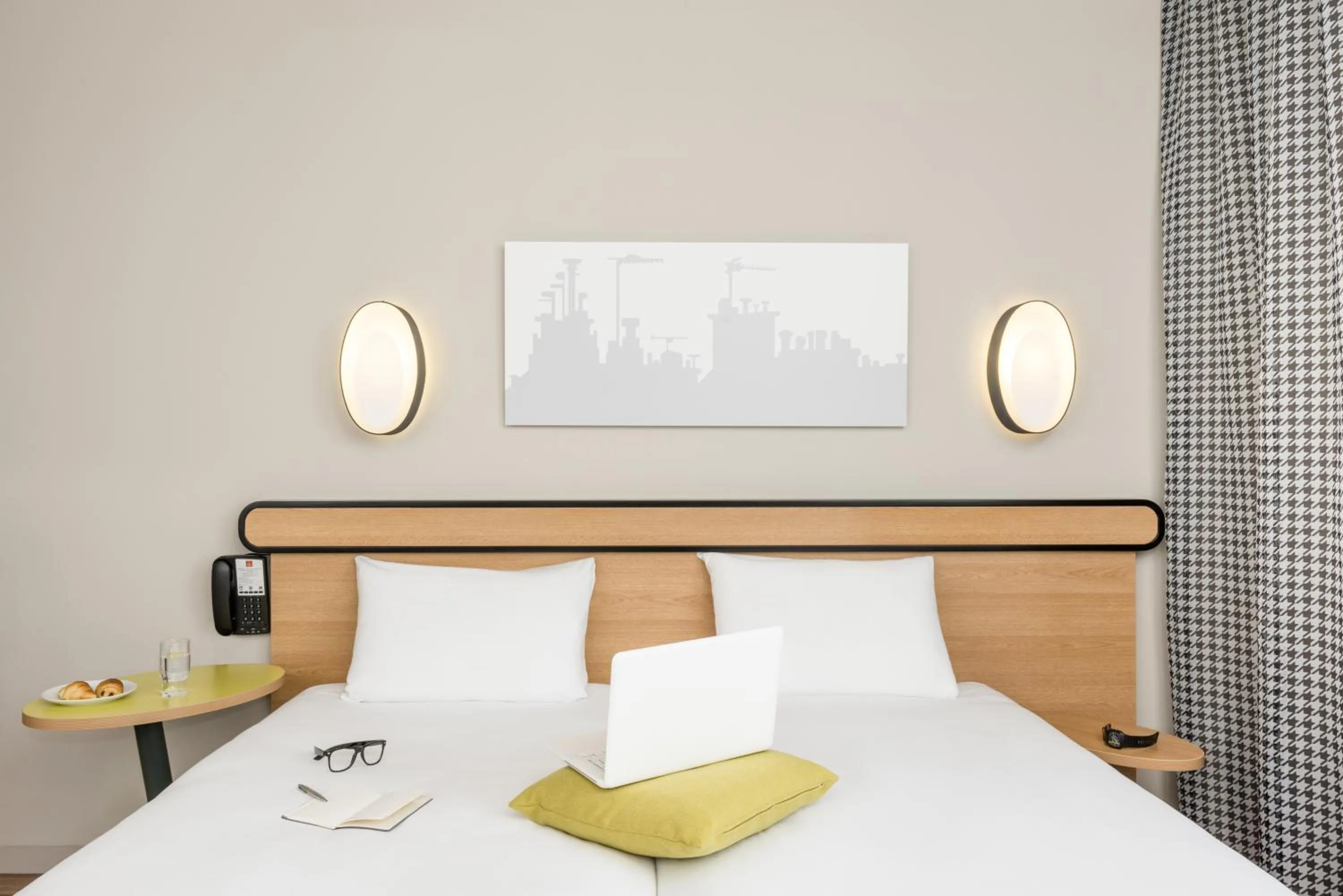 Photo of the whole room, Bed in Aparthotel Adagio Access Dijon République