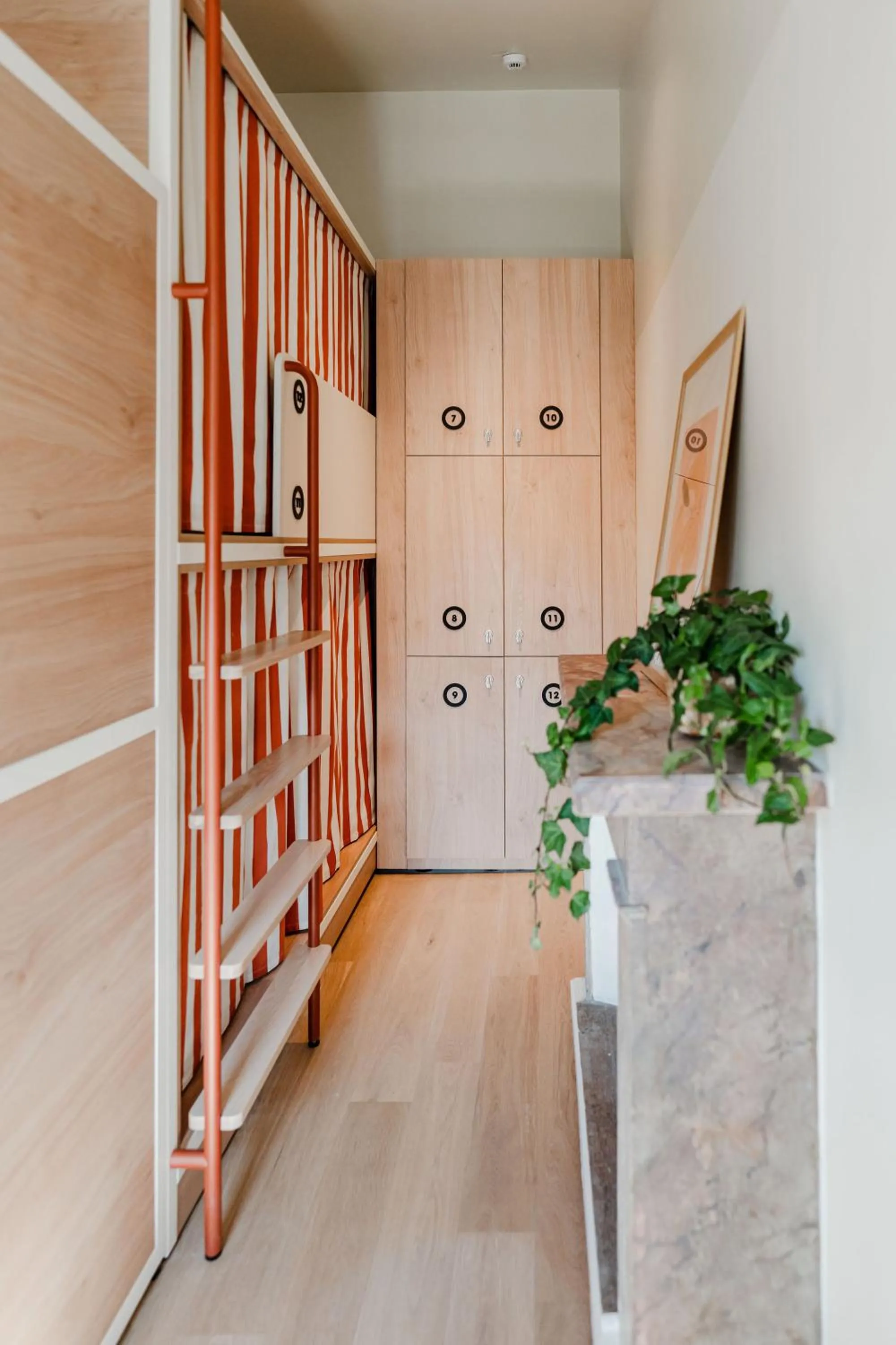 bunk bed in CENTRAL Hostel La Rochelle Centre