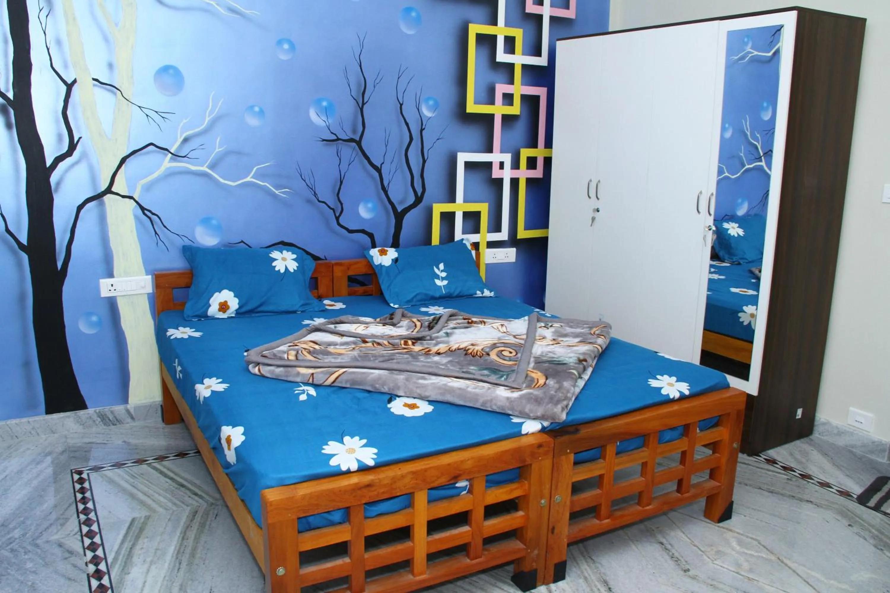 Bed in Airy Homestay Ooty by Lexstays