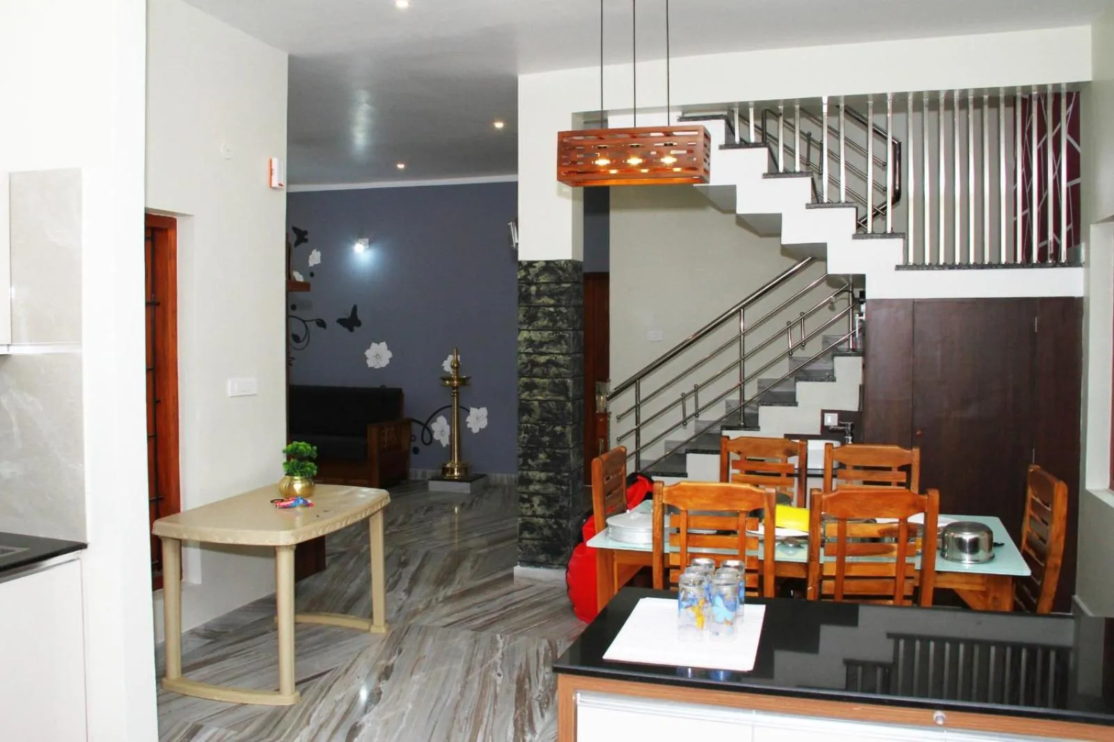 Living room in Airy Homestay Ooty by Lexstays
