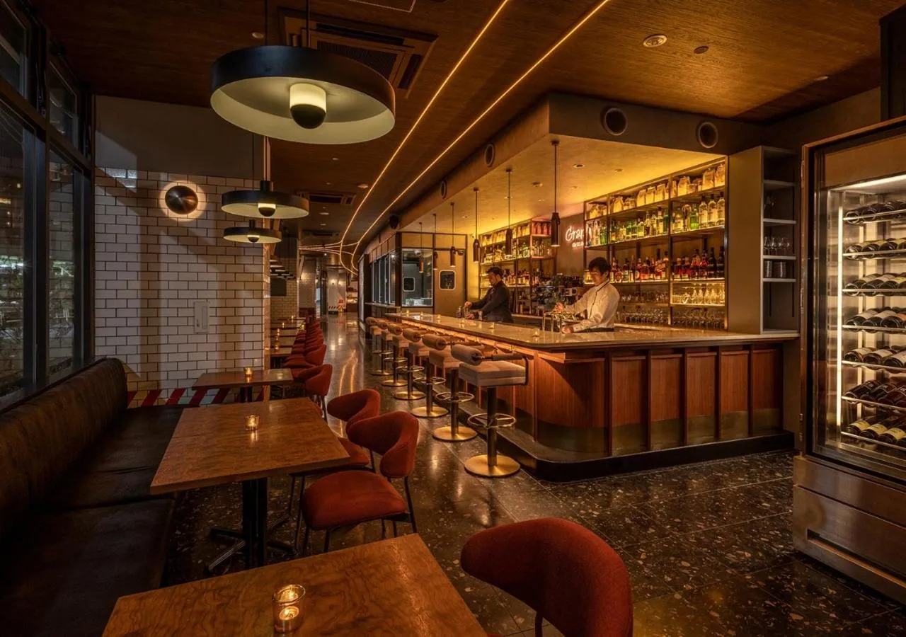 Restaurant/places to eat in HOTEL GRAPHY Shibuya