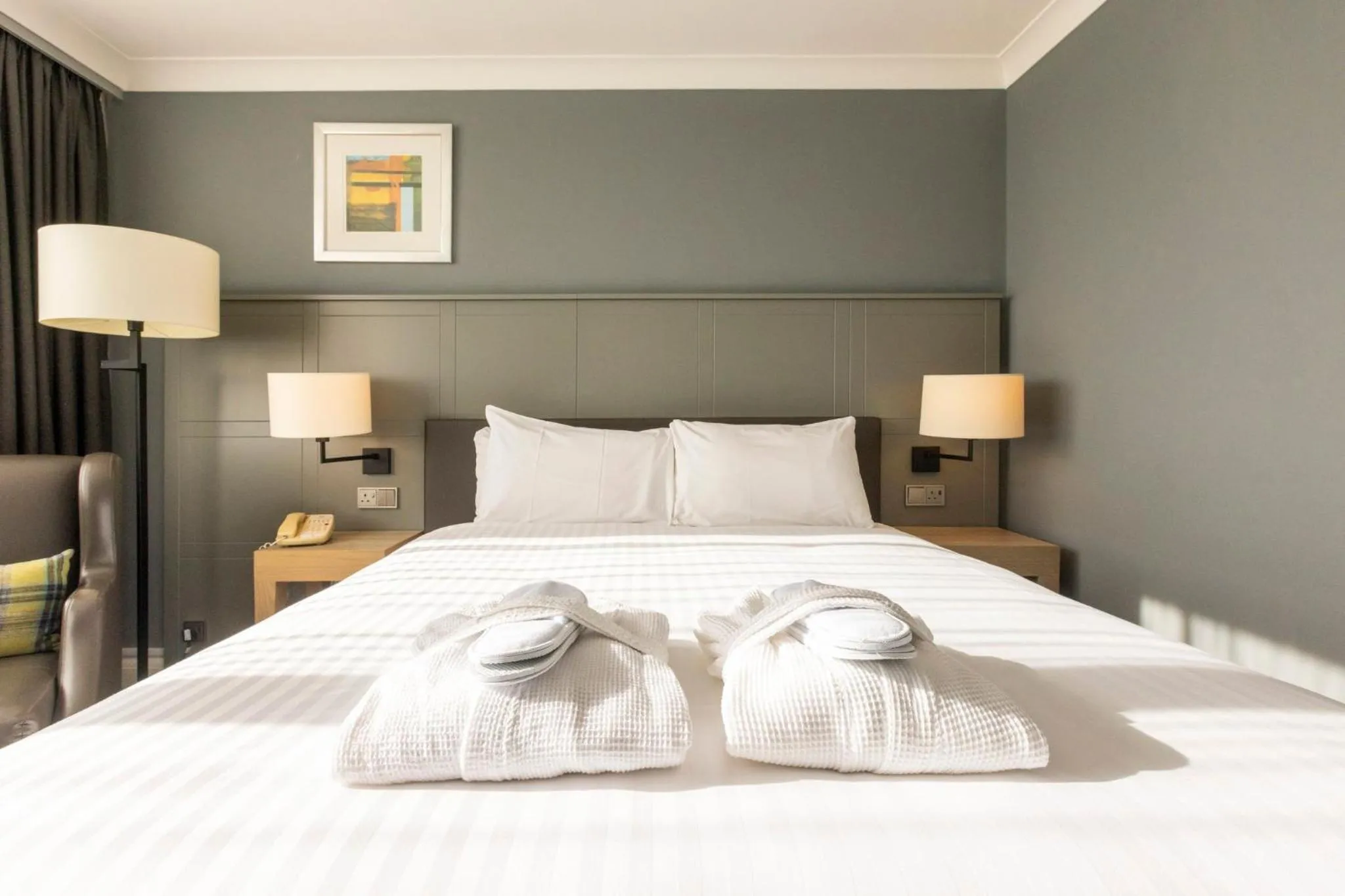Photo of the whole room, Bed in Holiday Inn - Glasgow Airport by IHG