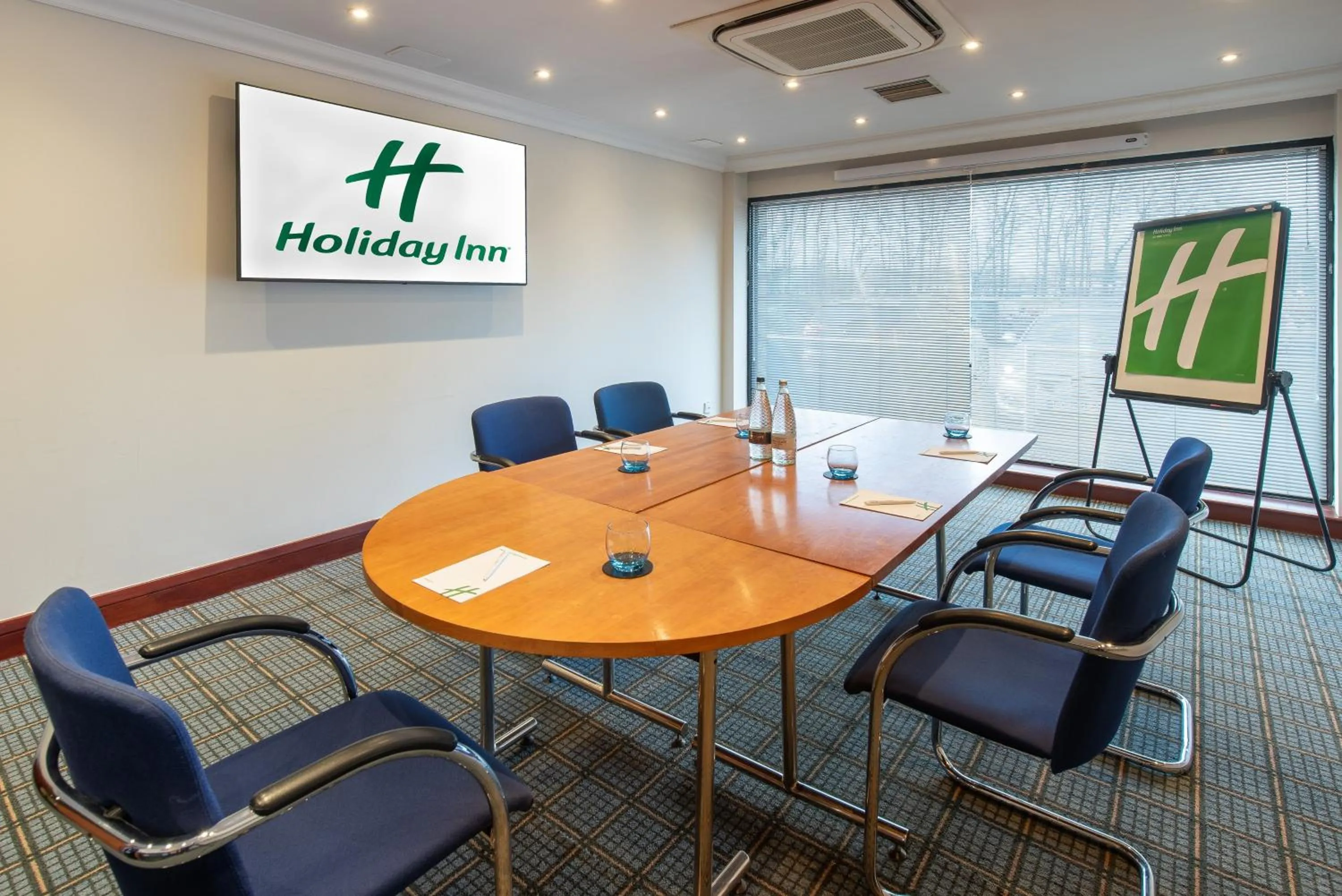 Meeting/conference room in Holiday Inn - Glasgow Airport by IHG