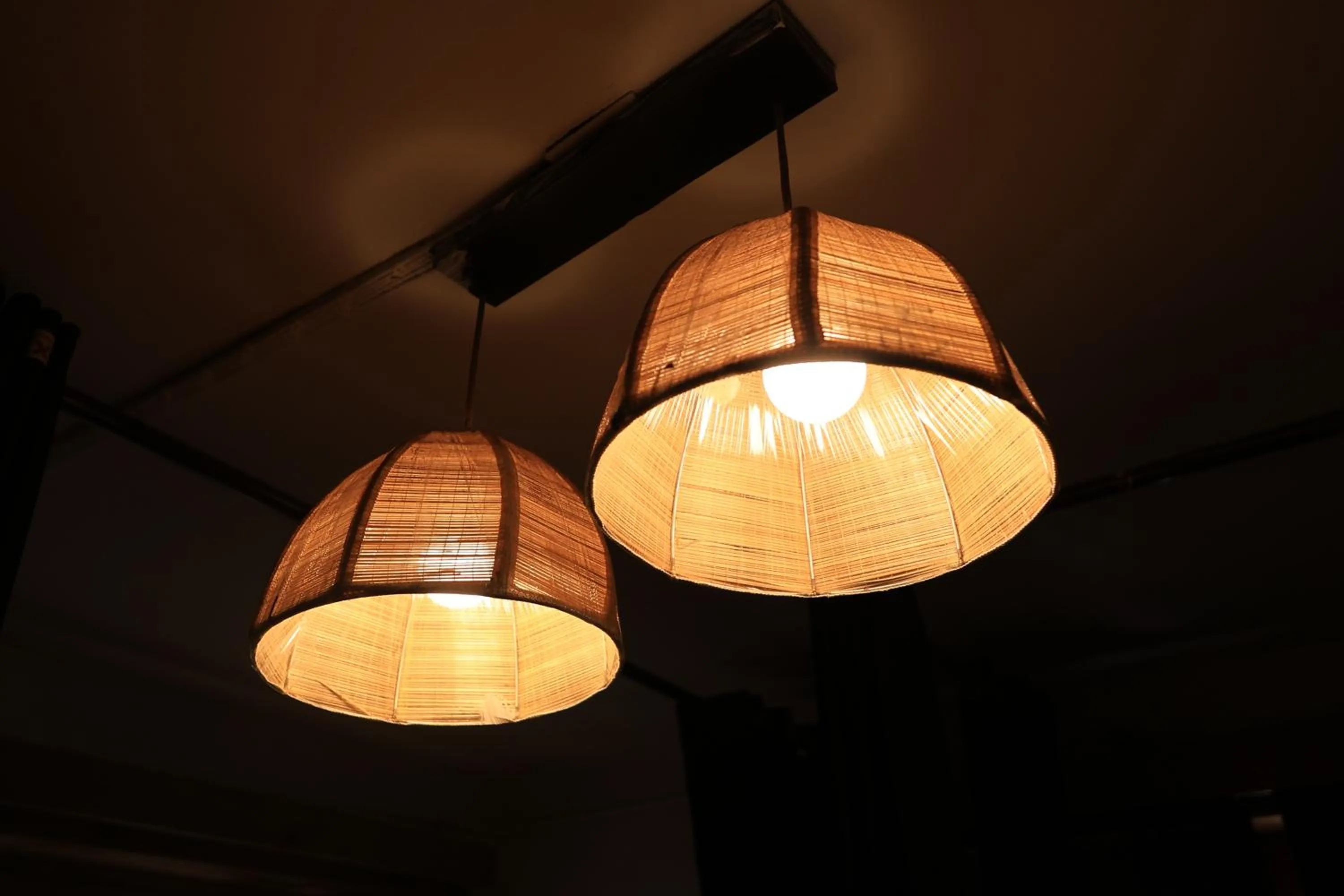 Bedroom in Beholden Stay And Cafe - A Luxury Boutique Hotel In Manali