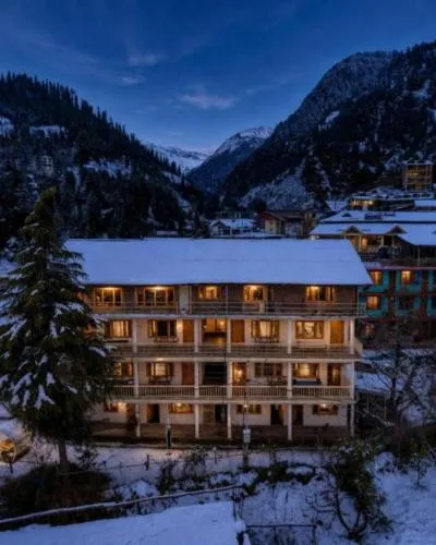 Property building in Beholden Stay & Cafe-Mountain View Boutique Stay in Old Manali
