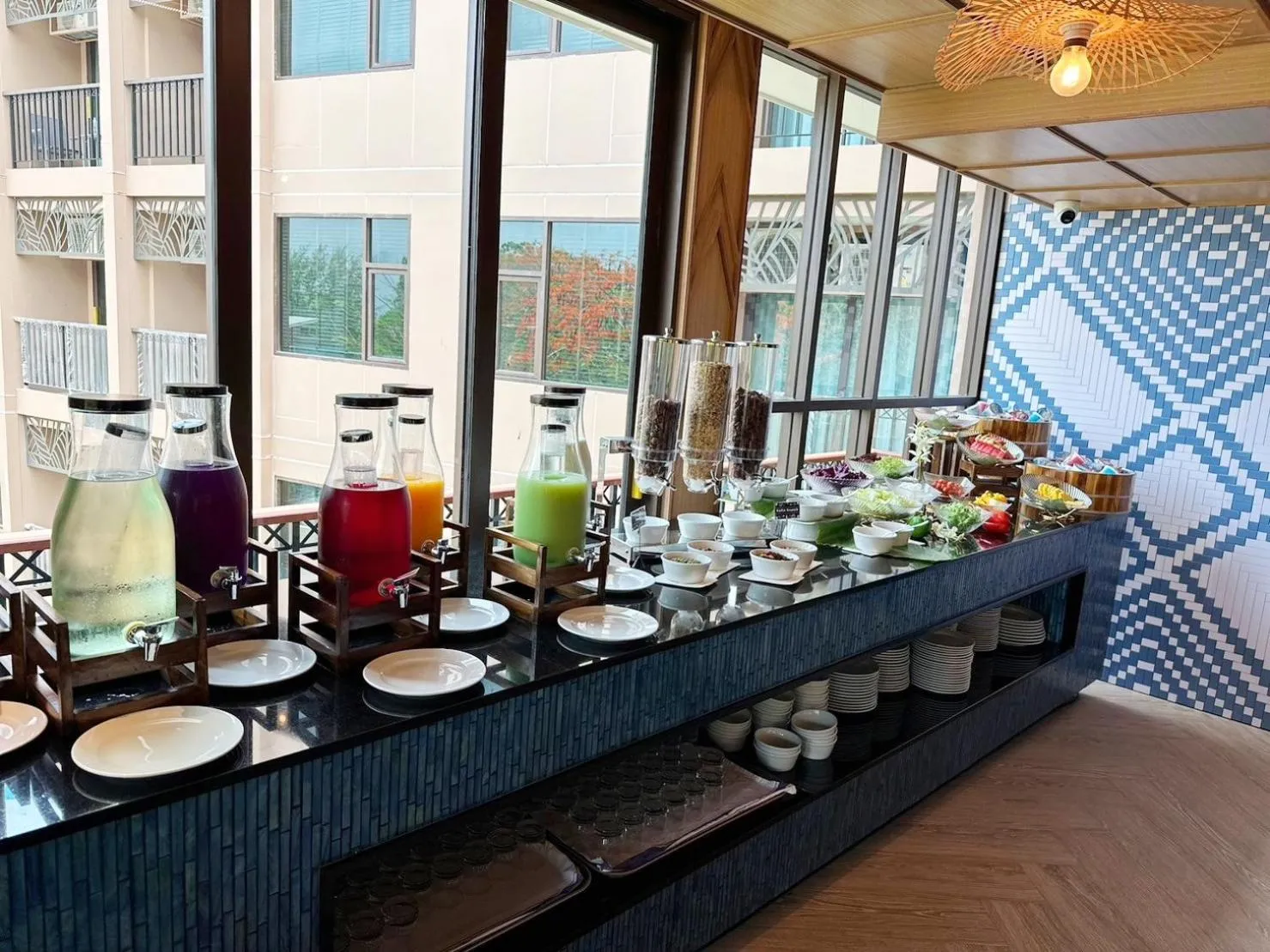 Restaurant/places to eat in The Proud Karon Beach Phuket Trademark Collection By Wyndham