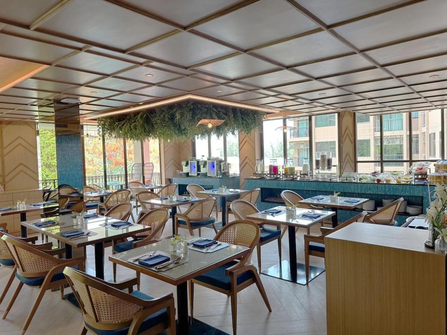 Restaurant/places to eat in The Proud Karon Beach Phuket Trademark Collection By Wyndham