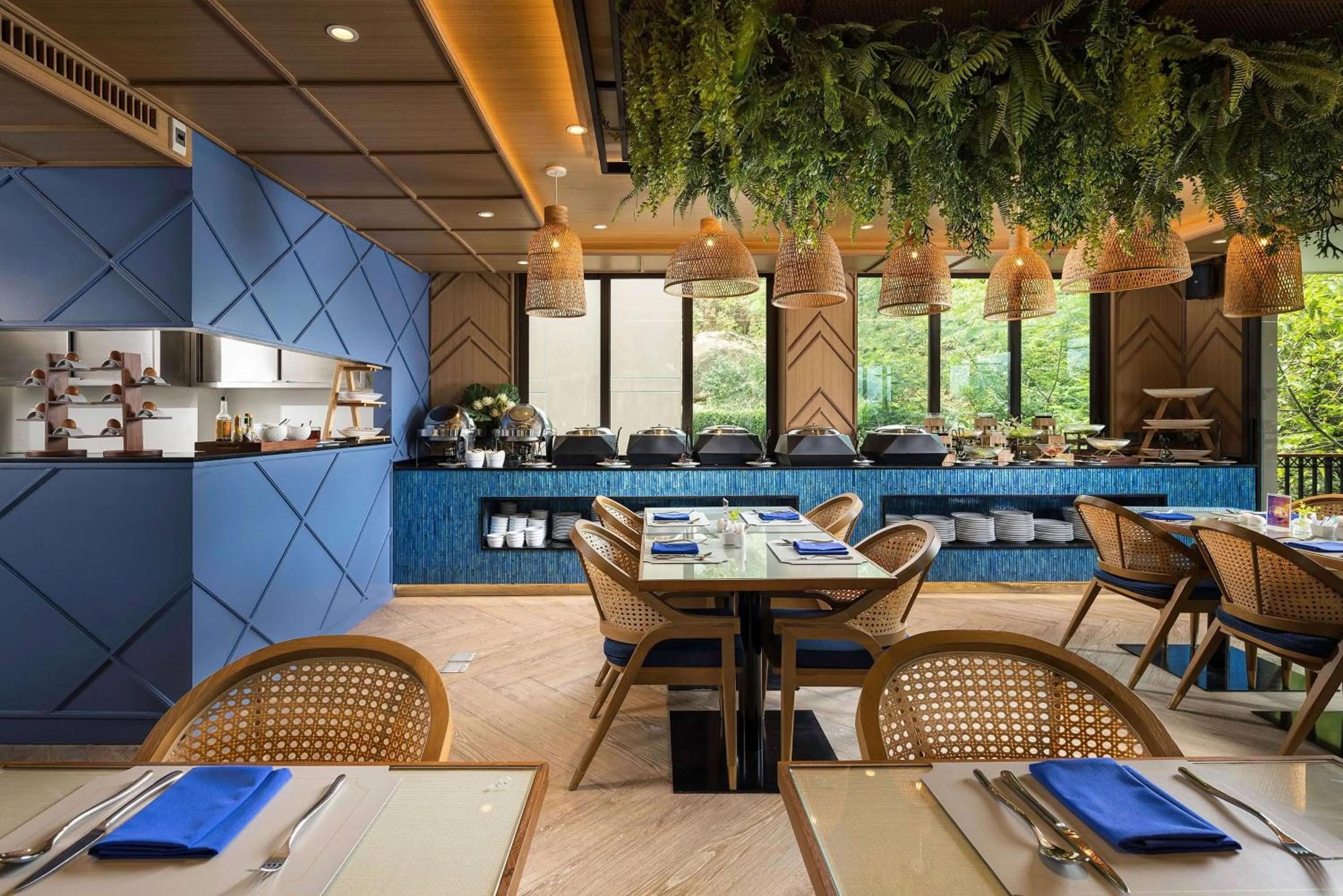 Restaurant/places to eat in The Proud Karon Beach Phuket Trademark Collection By Wyndham