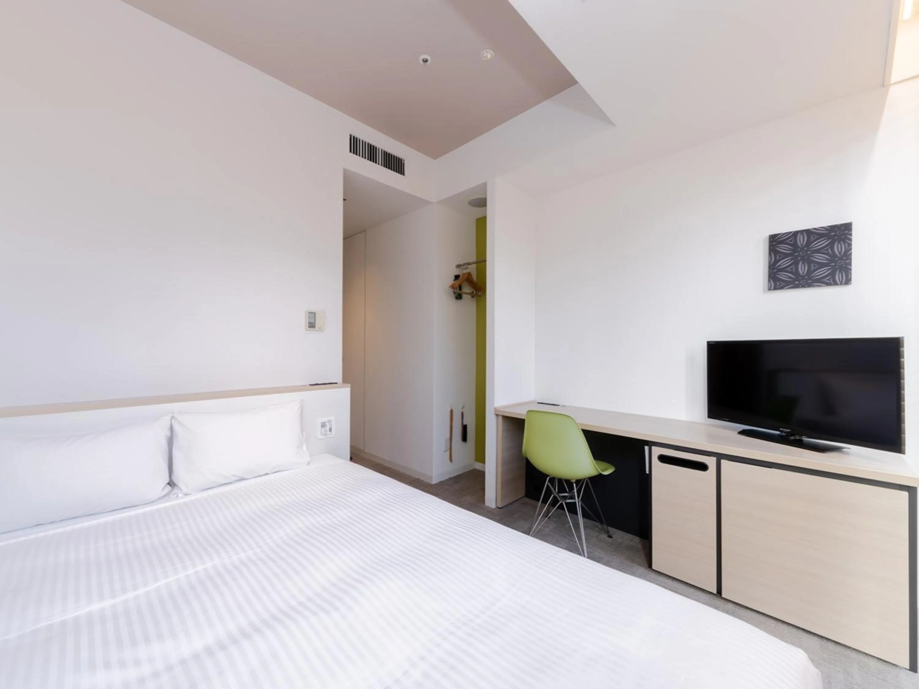 Photo of the whole room, Bed in The OneFive Sendai