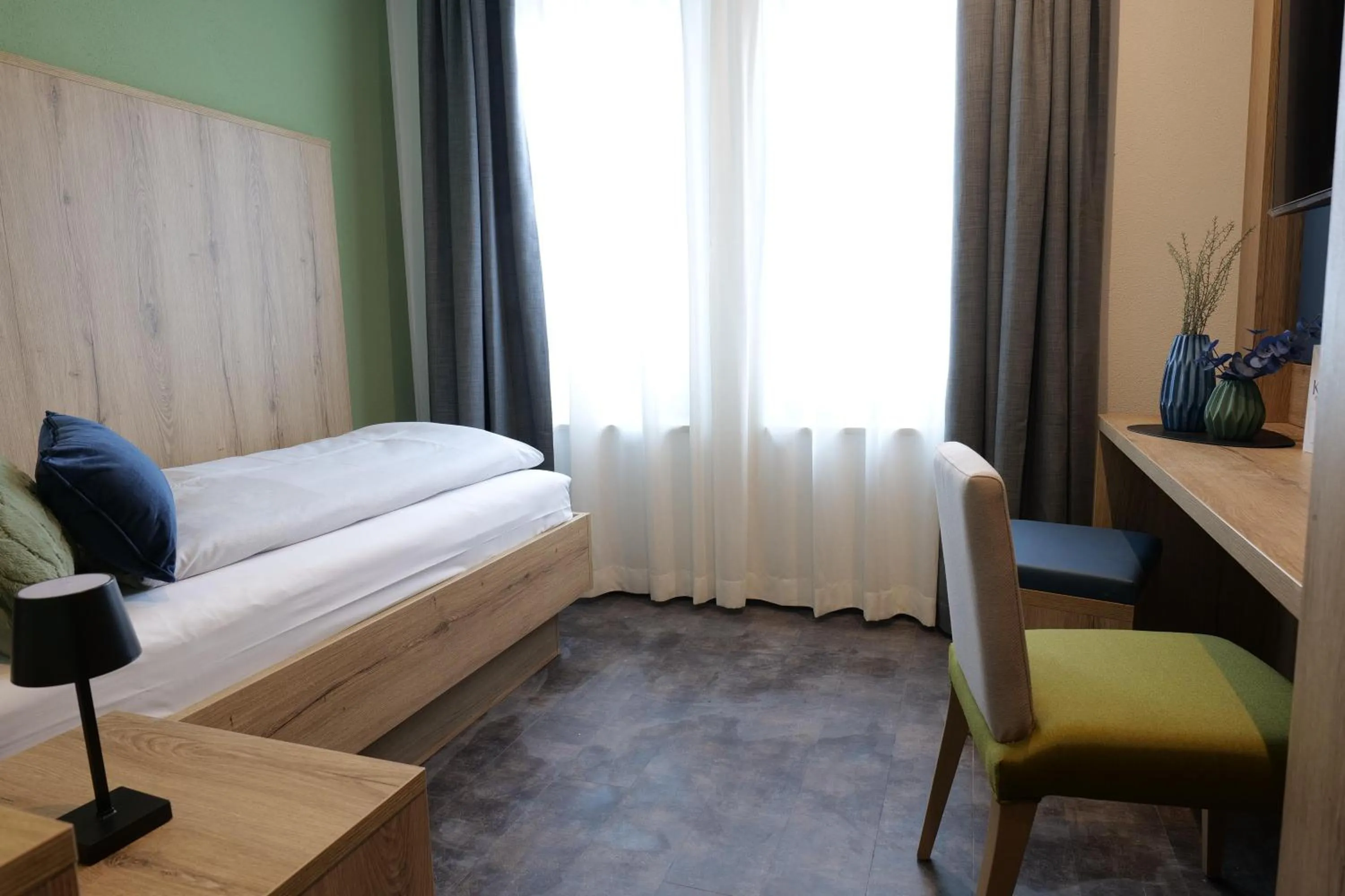 Bed in Reos Hotel Isny