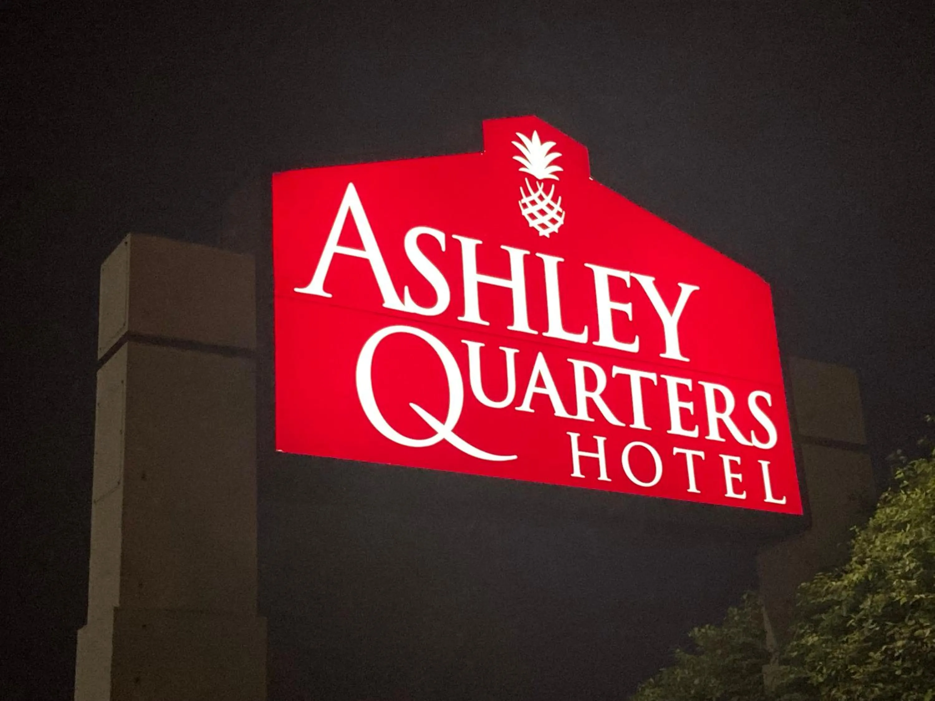 Property building in Ashley Quarters Hotel Airport-Cincinnati