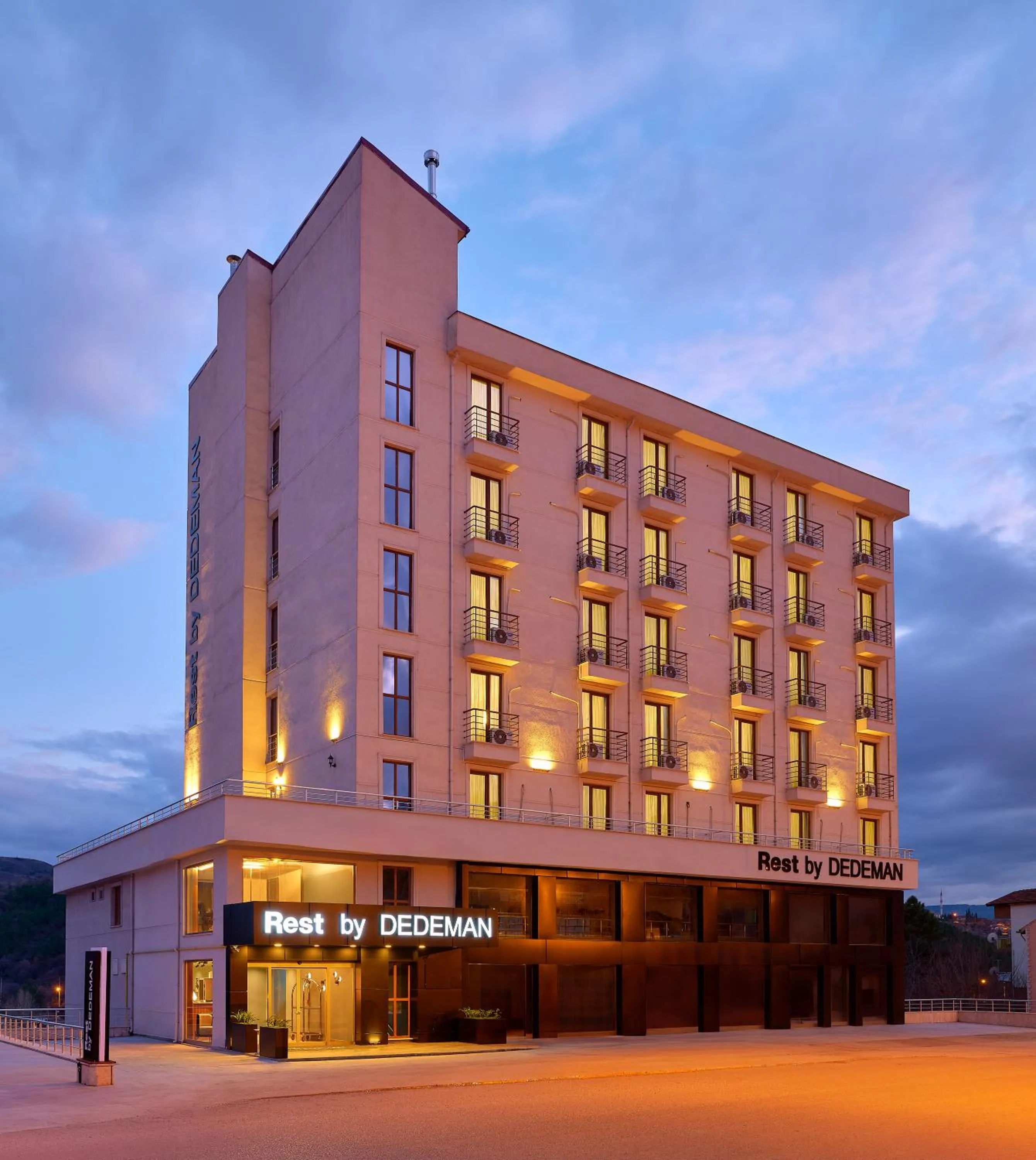 Property building in Rest by Dedeman Karabük