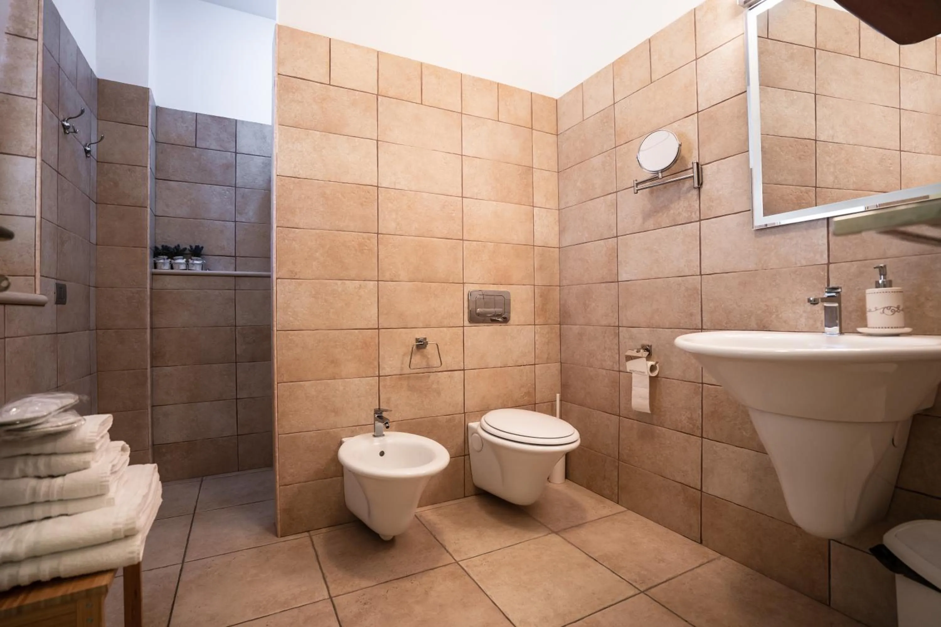 Bathroom in Villa D'Anzi B&B