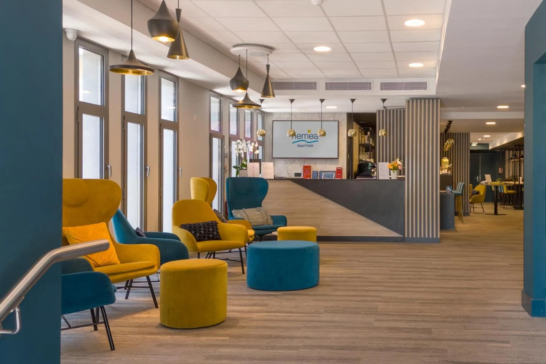Lobby or reception in Nemea Appart Hotel Nice Arenas Aéroport