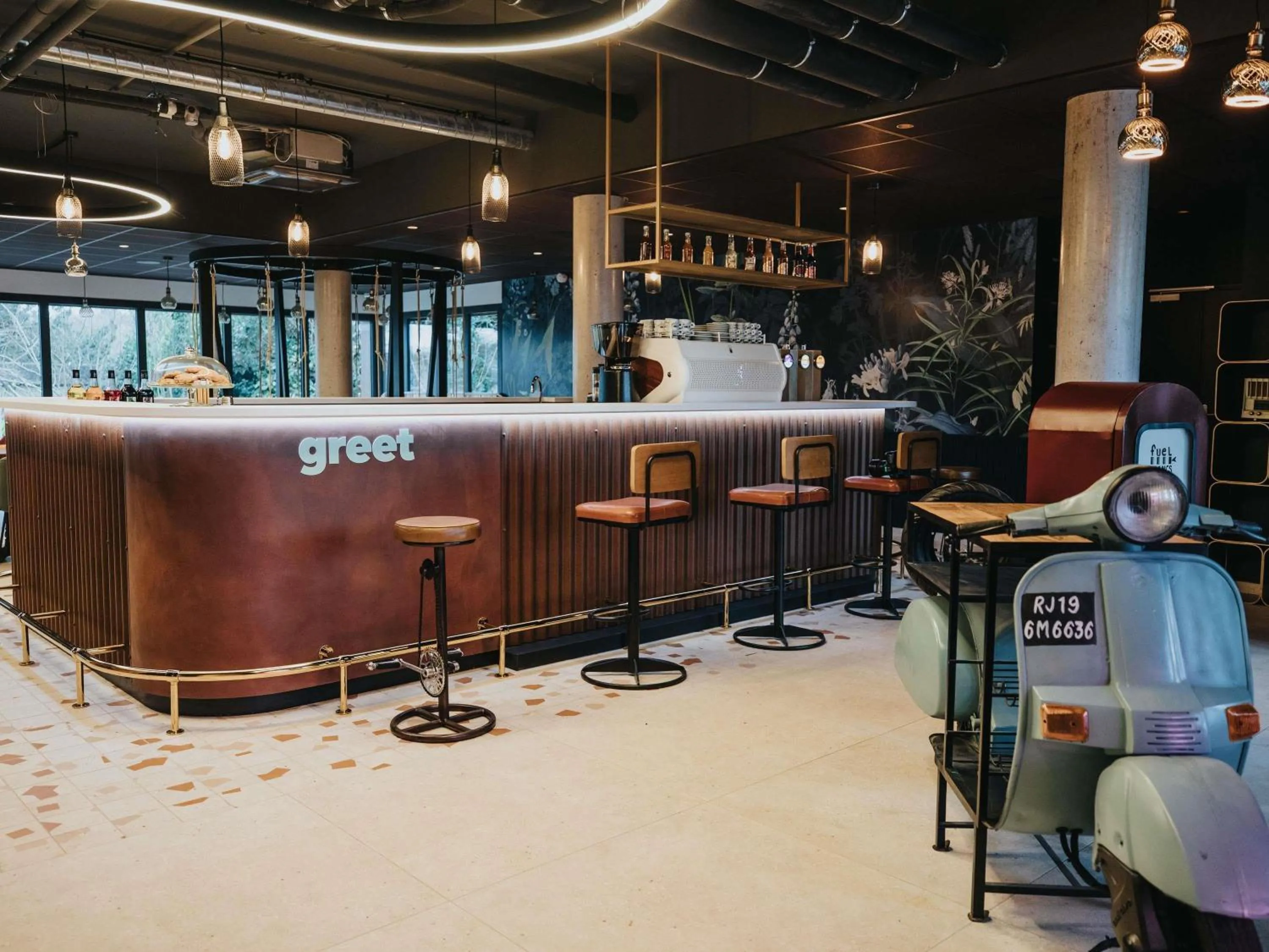 Lounge or bar in Greet Hotel Brest Aéroport