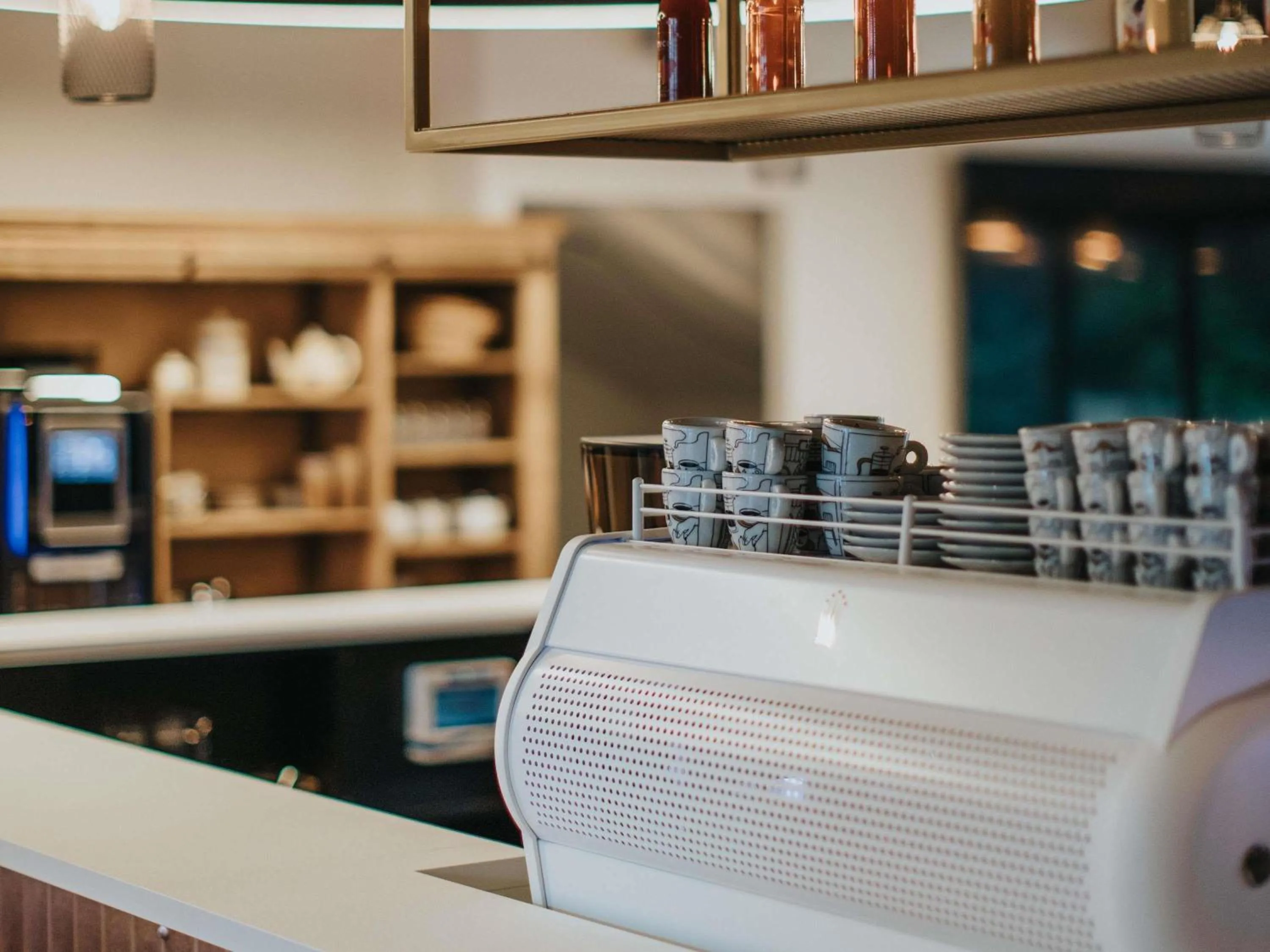Lounge or bar in Greet Hotel Brest Aéroport