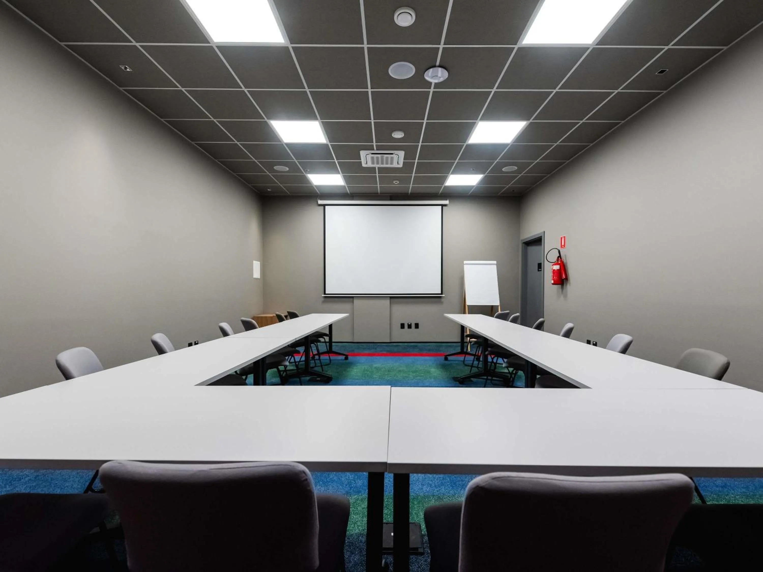 Meeting/conference room in ibis Tubarão