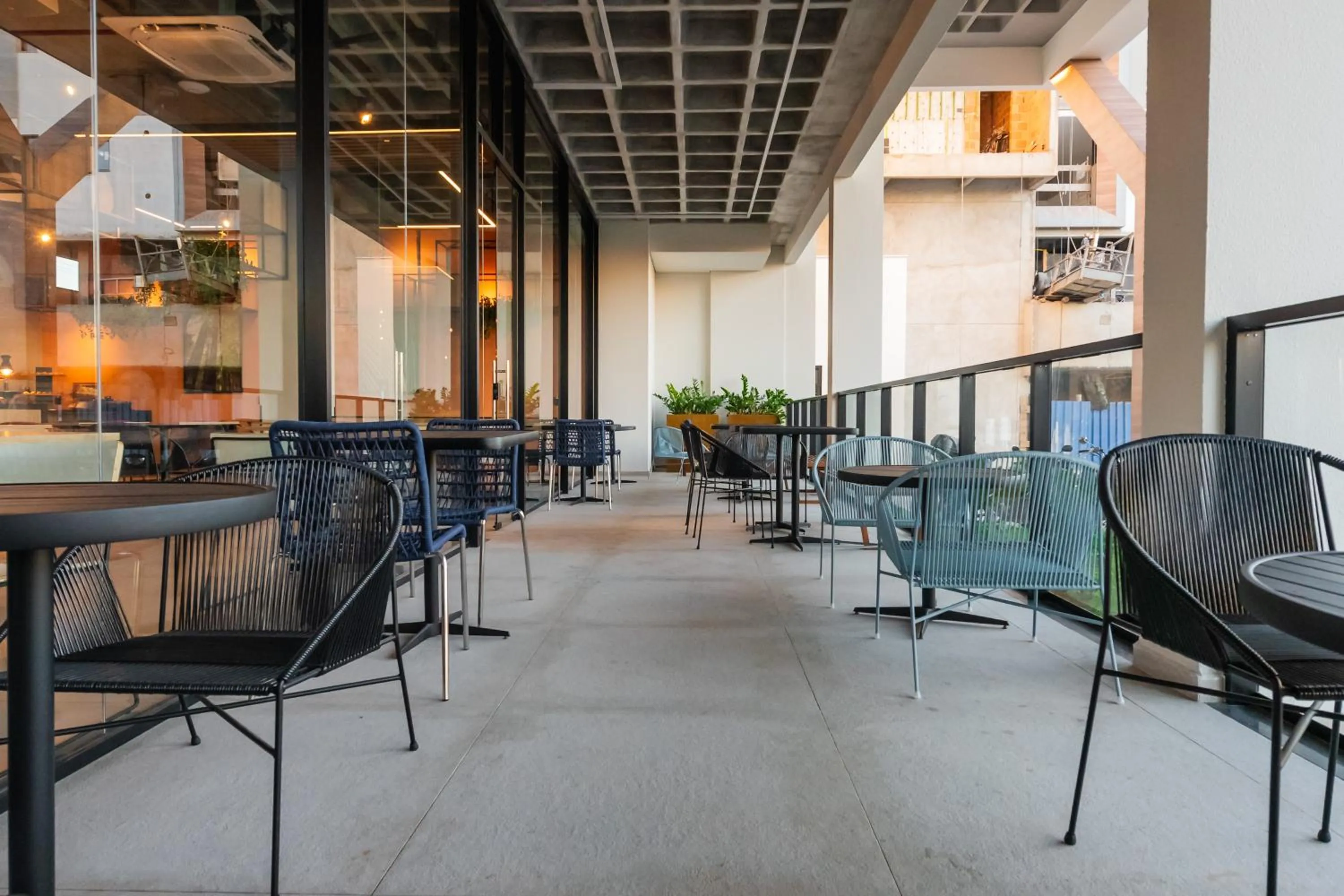 Restaurant/places to eat in ibis Tubarão