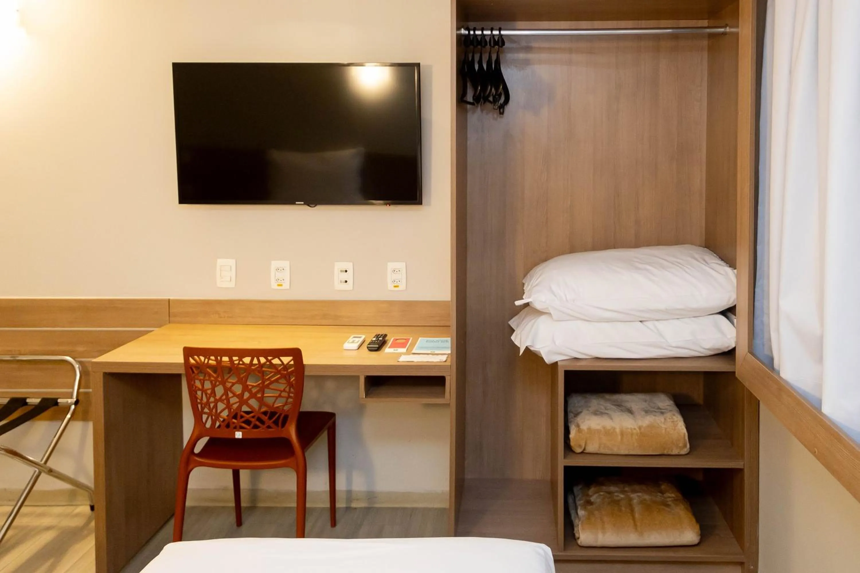 Other, Bed in ibis Styles Goiânia Shopping Estação