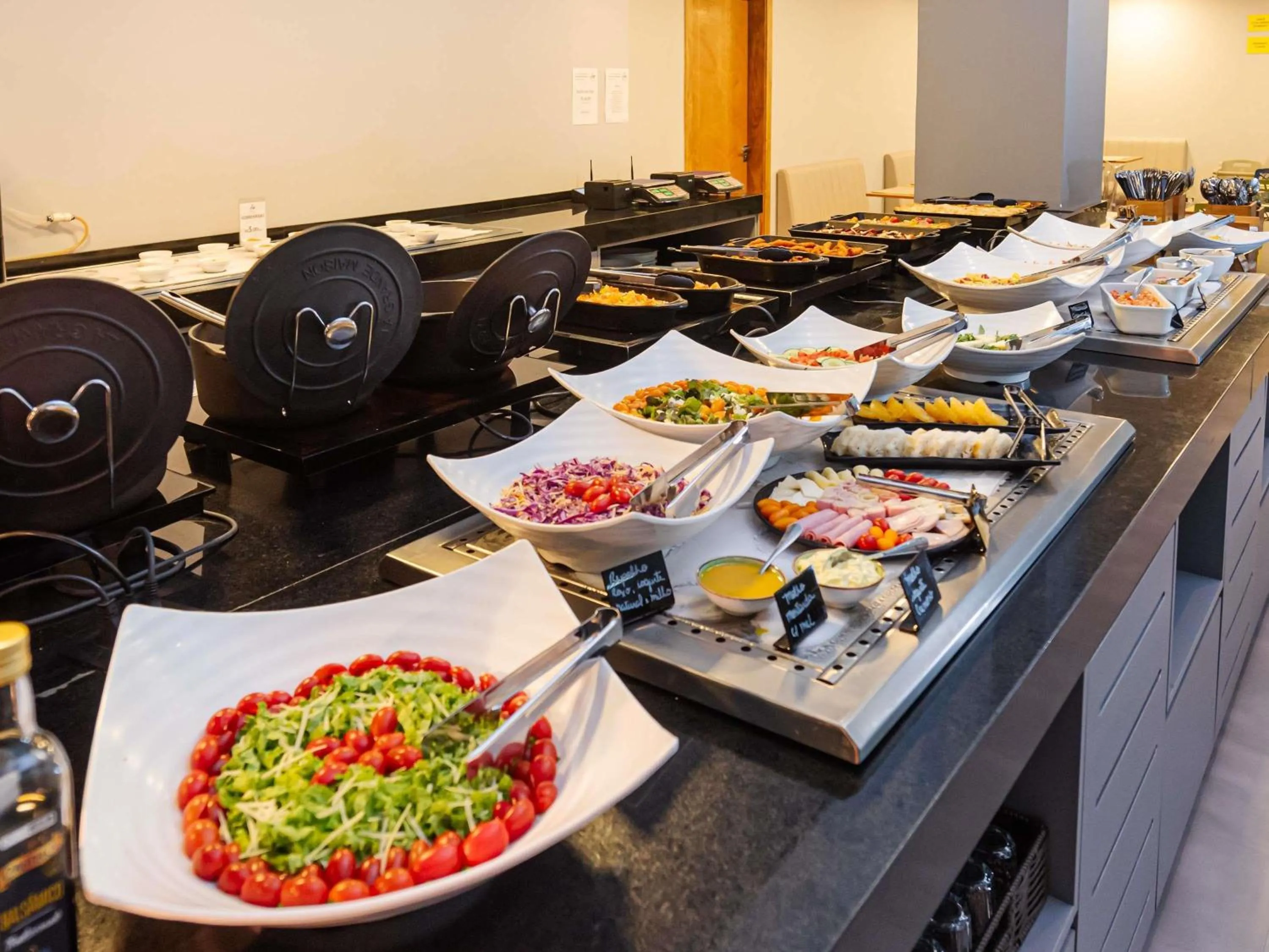 Restaurant/places to eat in ibis Styles Goiânia Shopping Estação