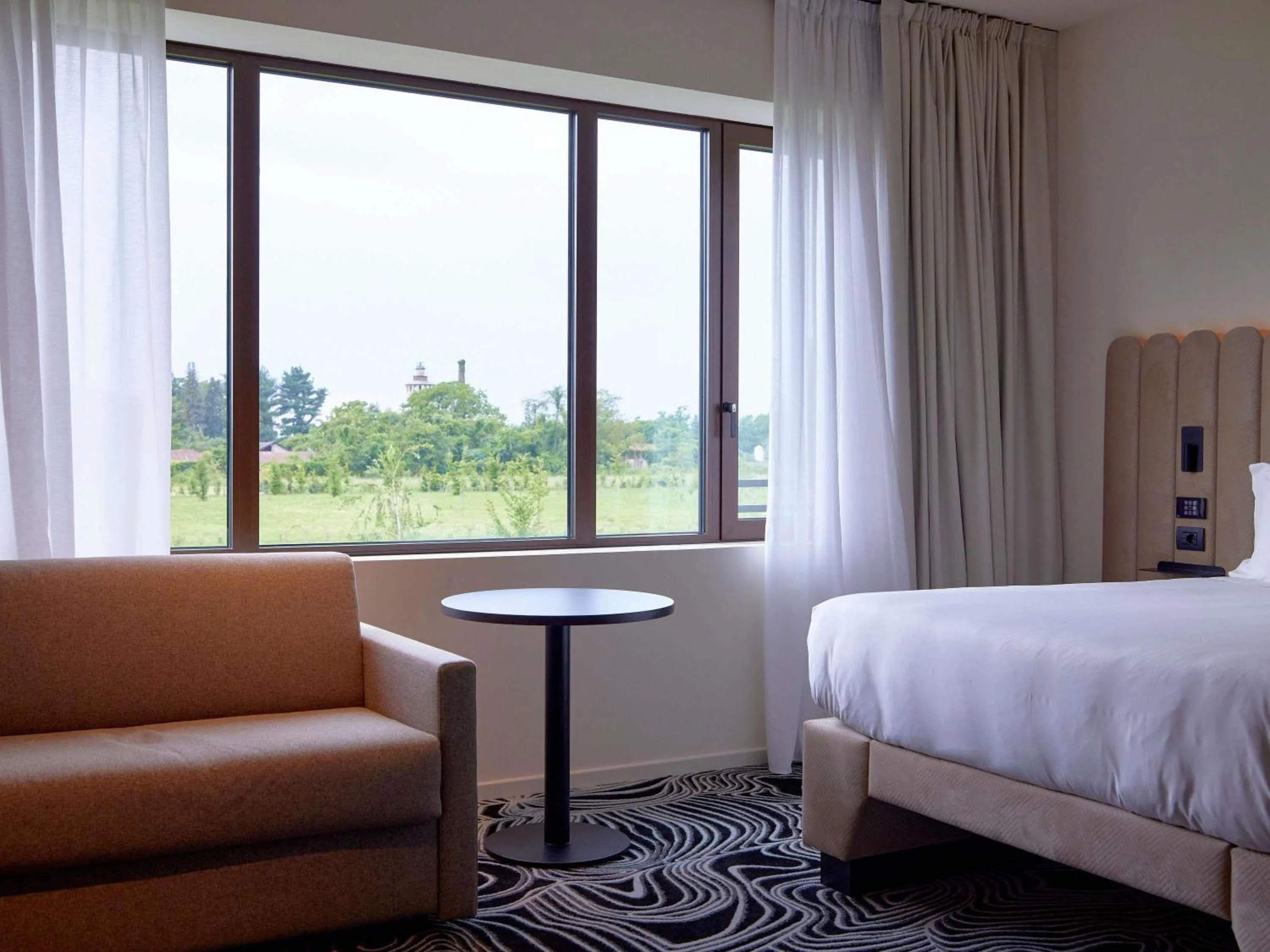 Bedroom, Bed in TRIBE Milano Malpensa