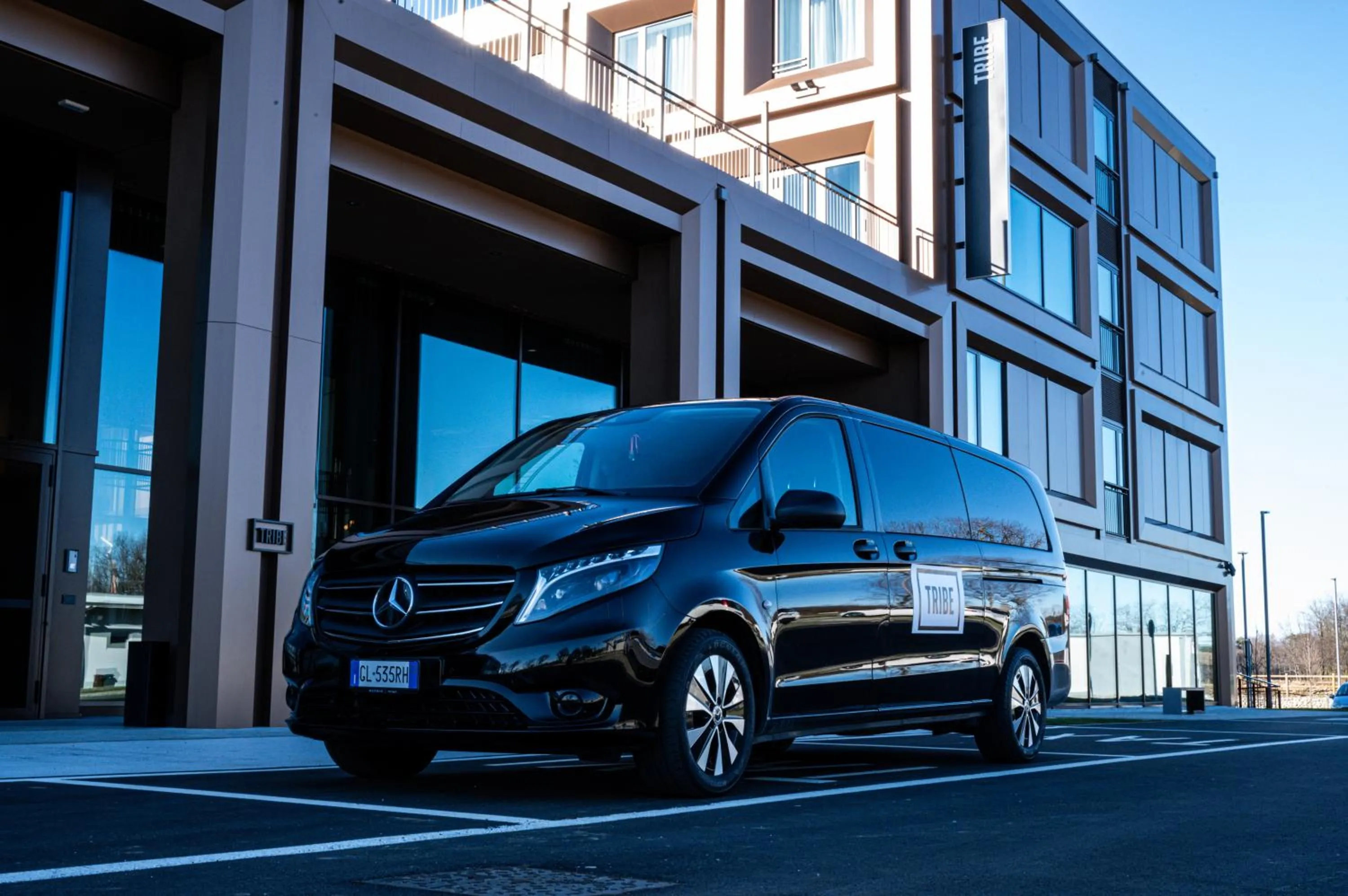 shuttle in TRIBE Milano Malpensa