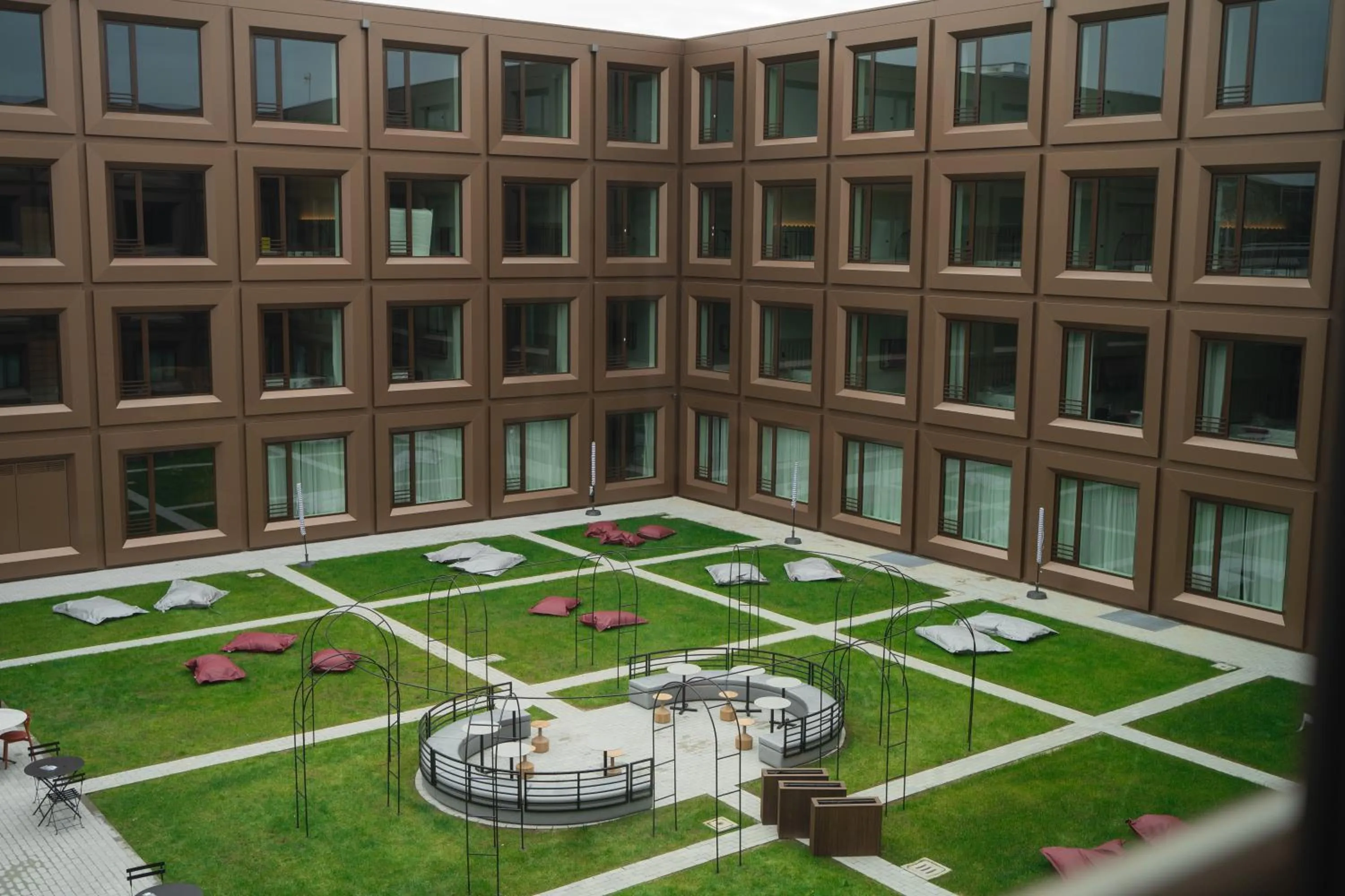 Garden view in TRIBE Milano Malpensa