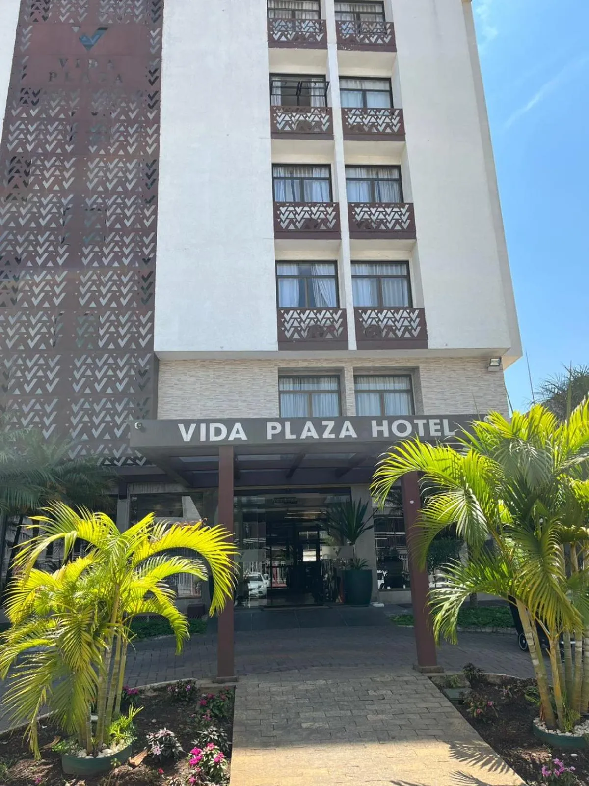 Property building in Vida Plaza Hotel