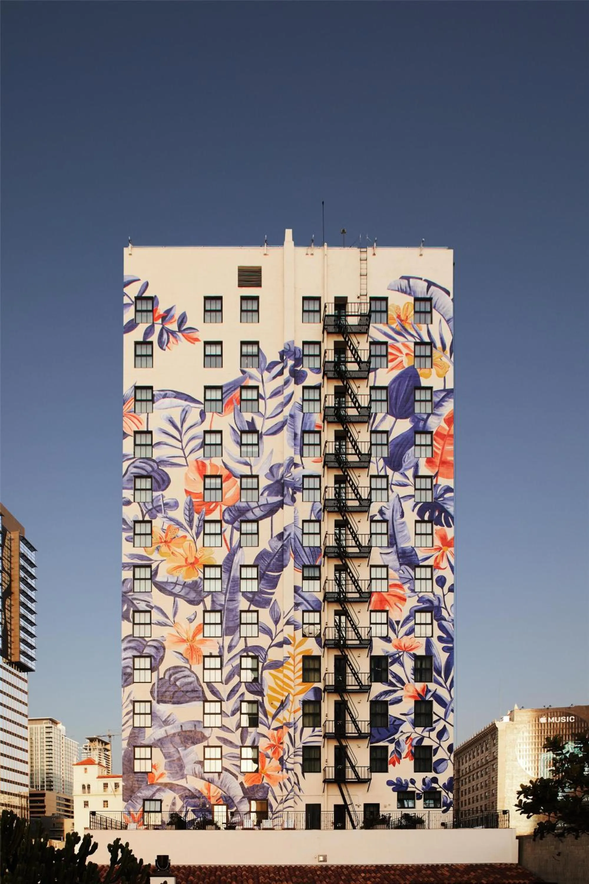 Property building in Hotel Figueroa, Unbound Collection by Hyatt