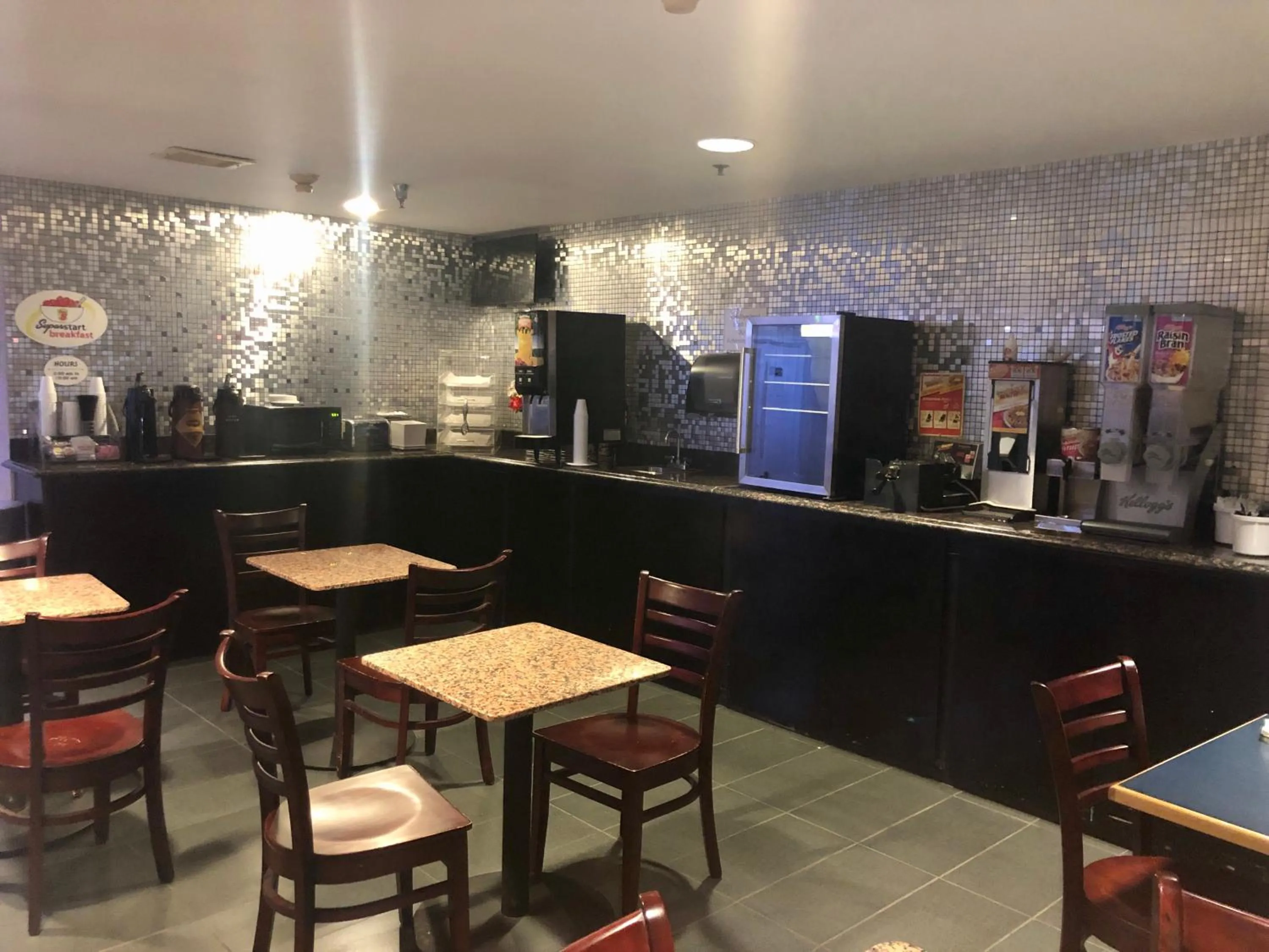 Food in Super 8 by Wyndham Delavan Near Lake Geneva