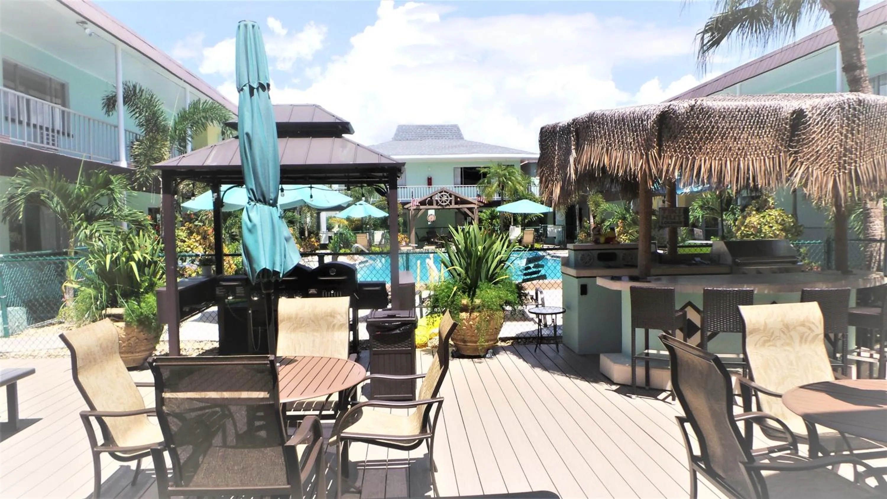 Patio in Island House Resort Hotel