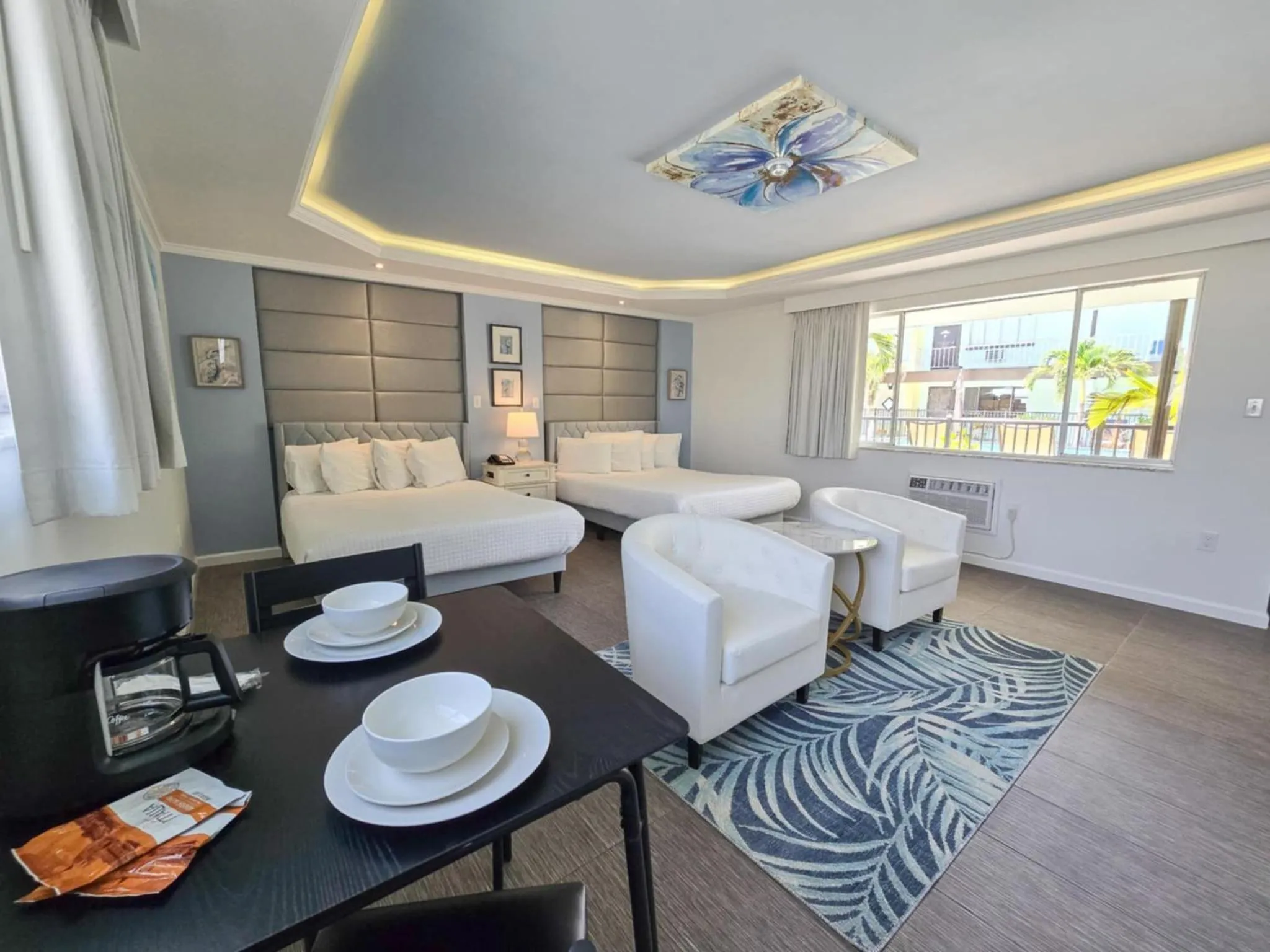 Seating area in Island House Resort Hotel