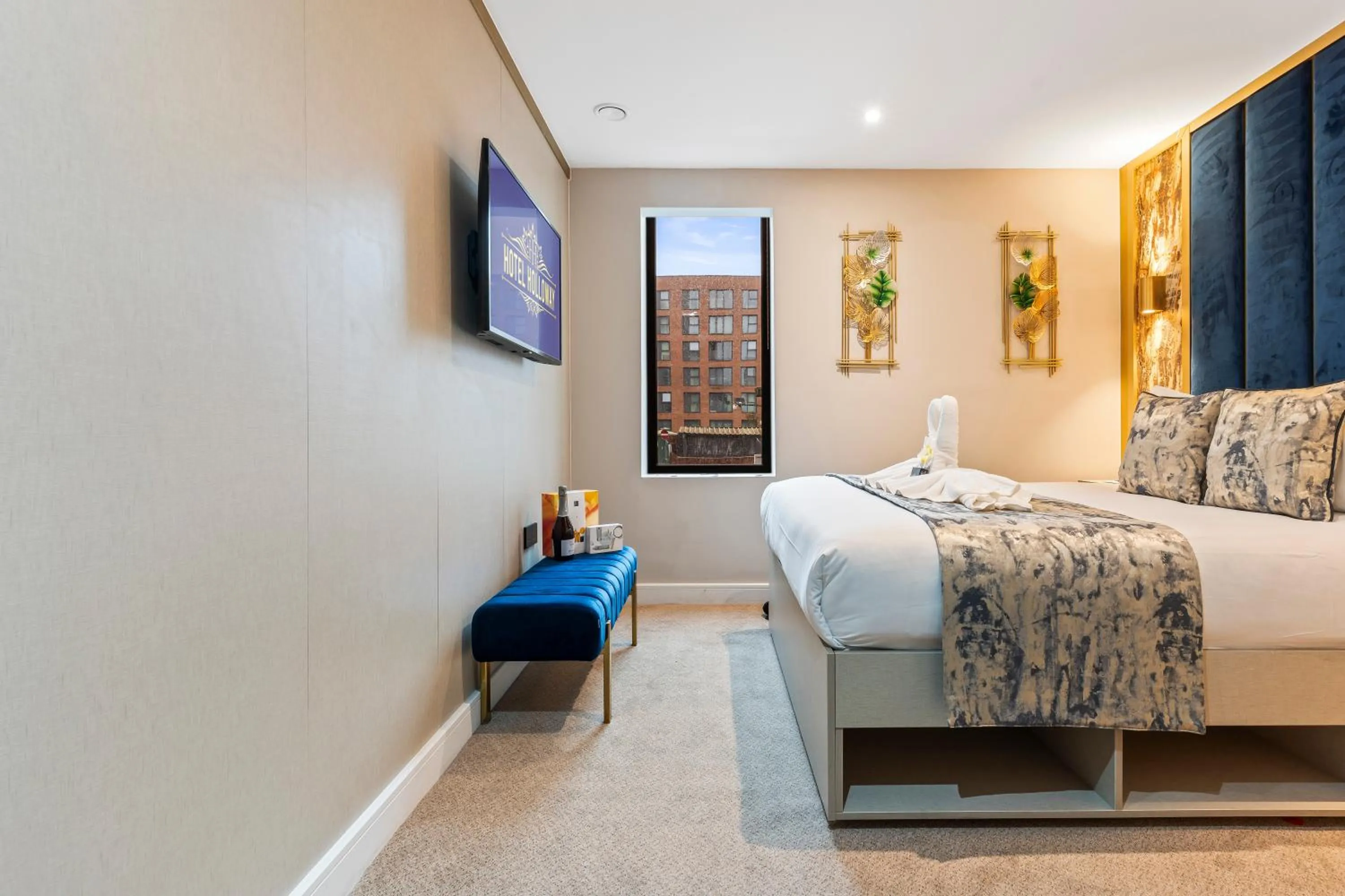 Bed in Hotel Holloway