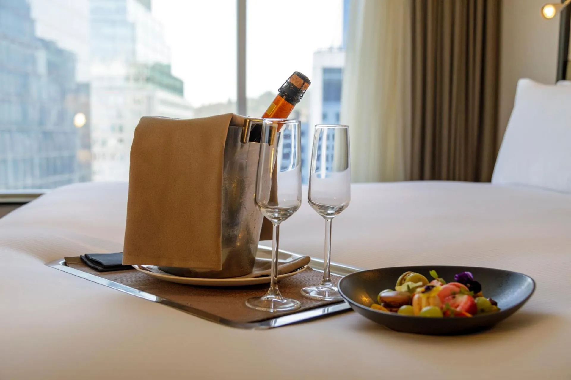 Bed in DoubleTree by Hilton Santiago - Vitacura