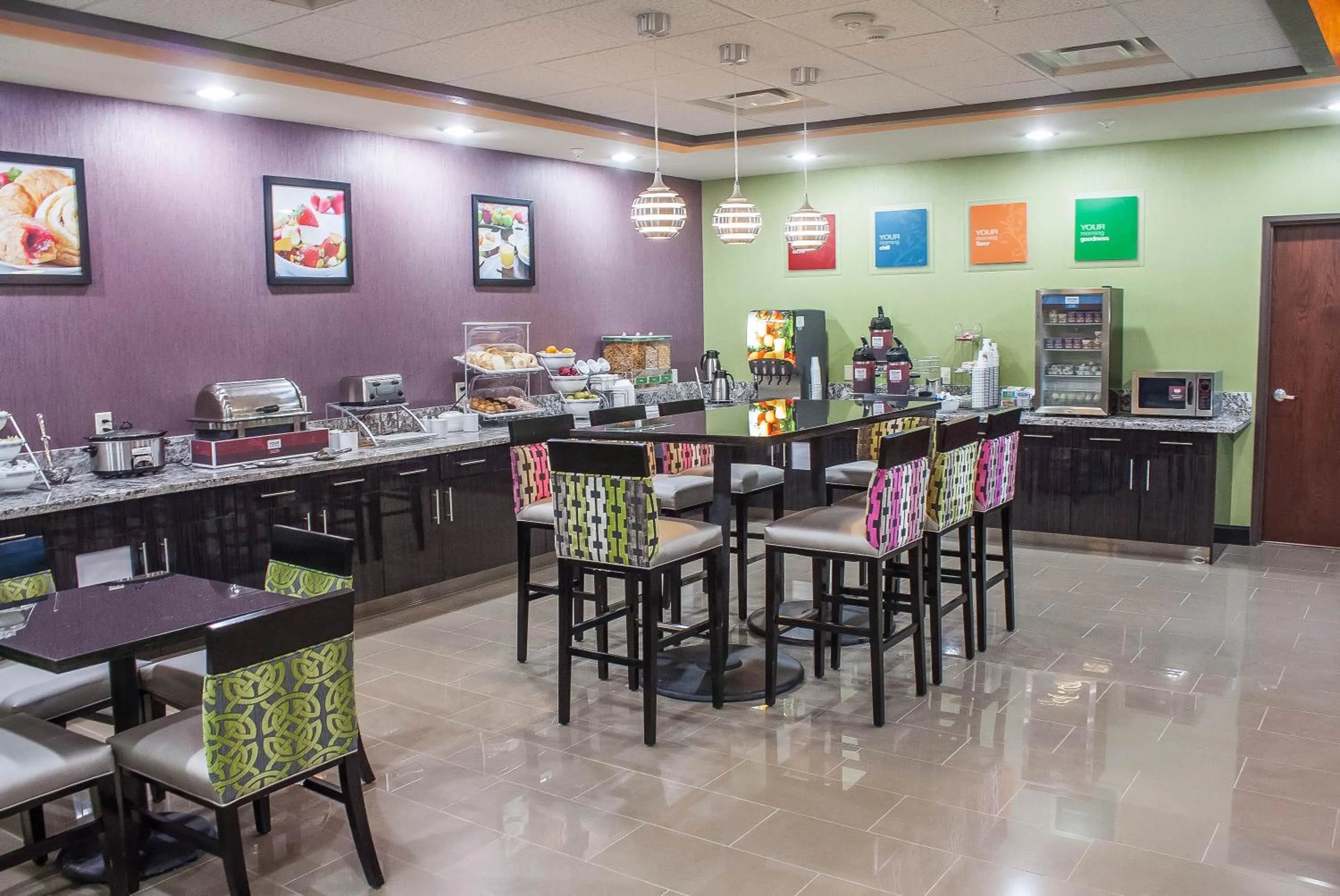 Restaurant/places to eat in Comfort Inn & Suites Artesia