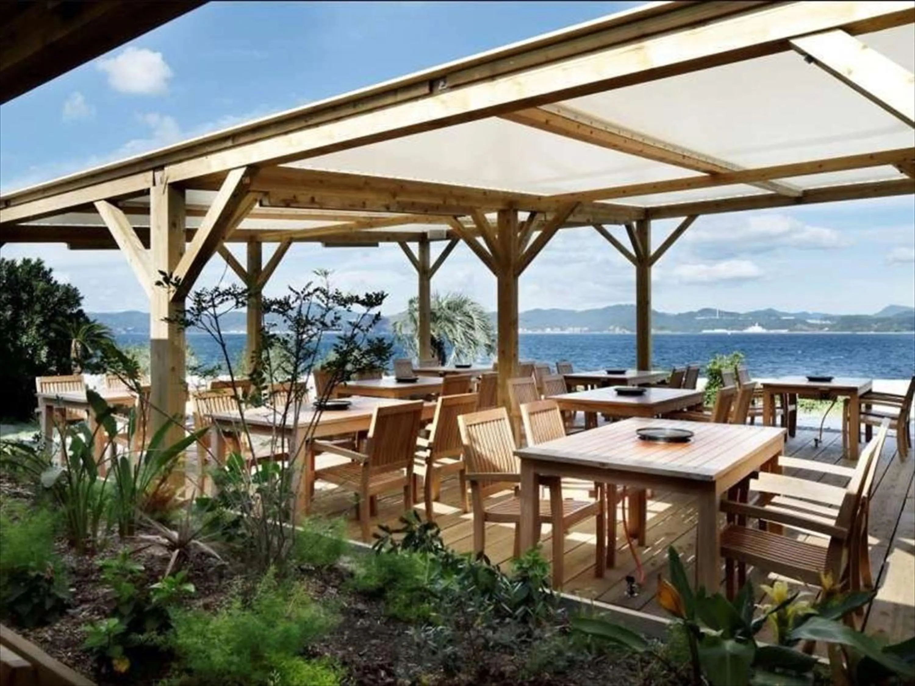 Restaurant/places to eat in i + Land Nagasaki