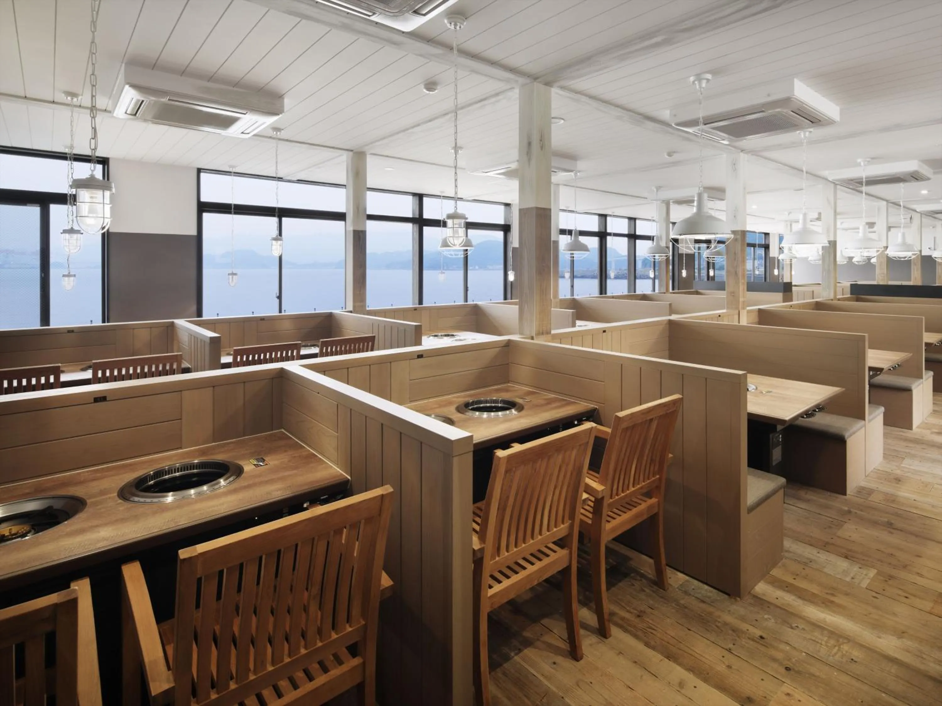 Restaurant/places to eat in i + Land Nagasaki