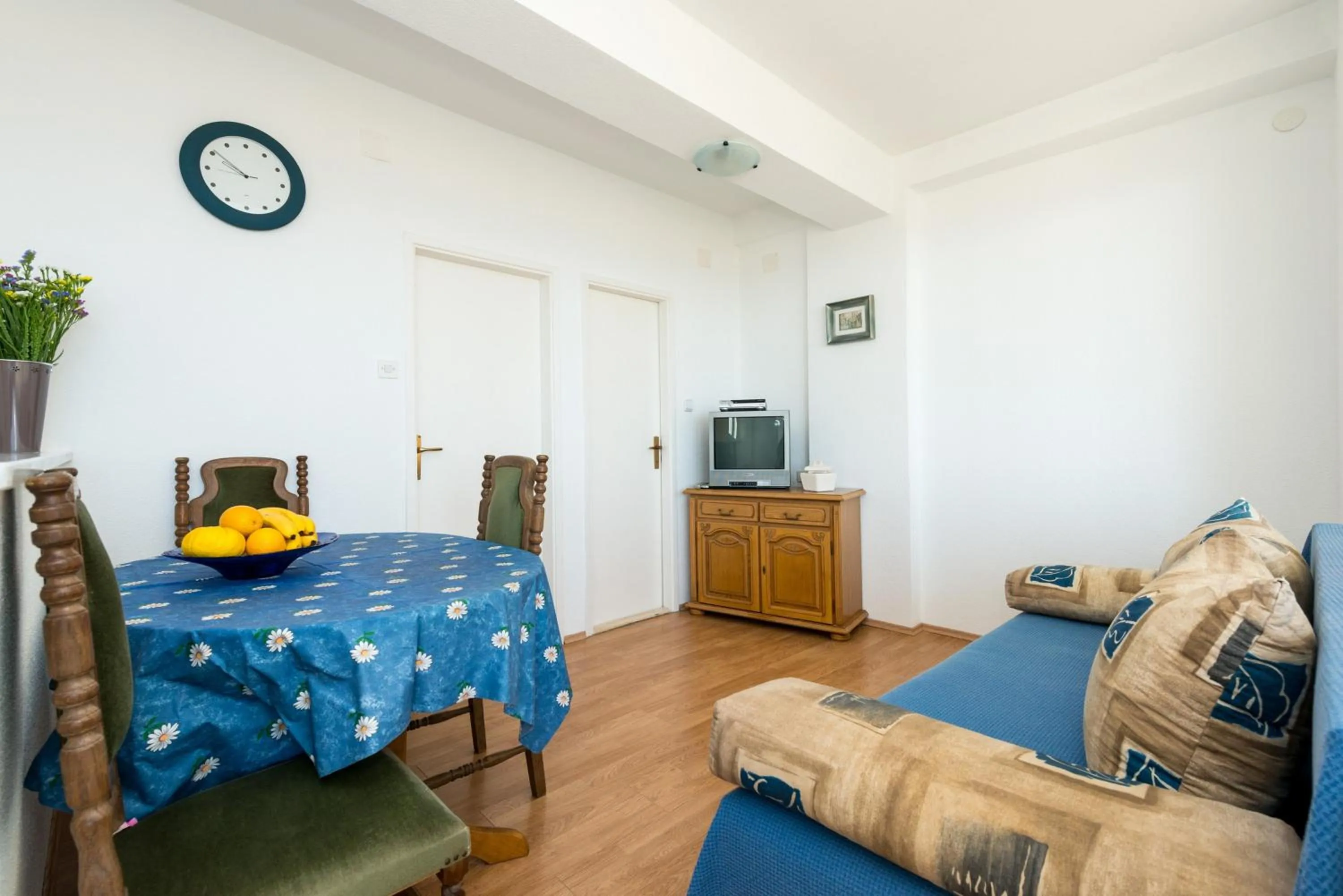 Living room, Bed in Guesthouse Home Sweet Home