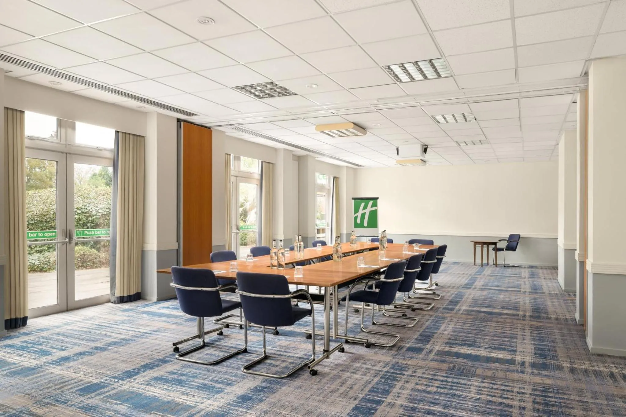 Meeting/conference room in Holiday Inn York by IHG