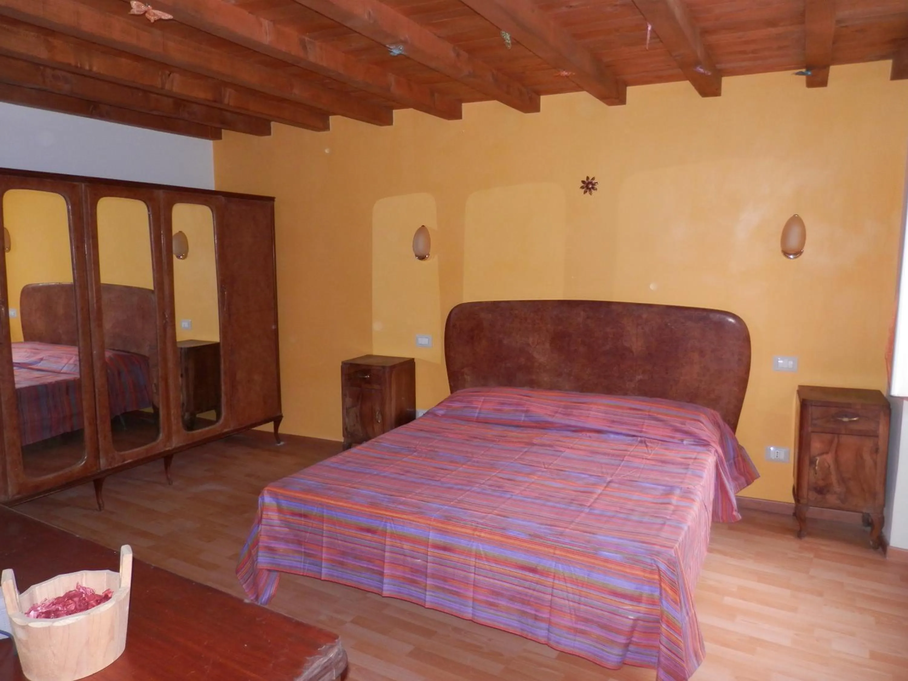 Bed in Calì B&B