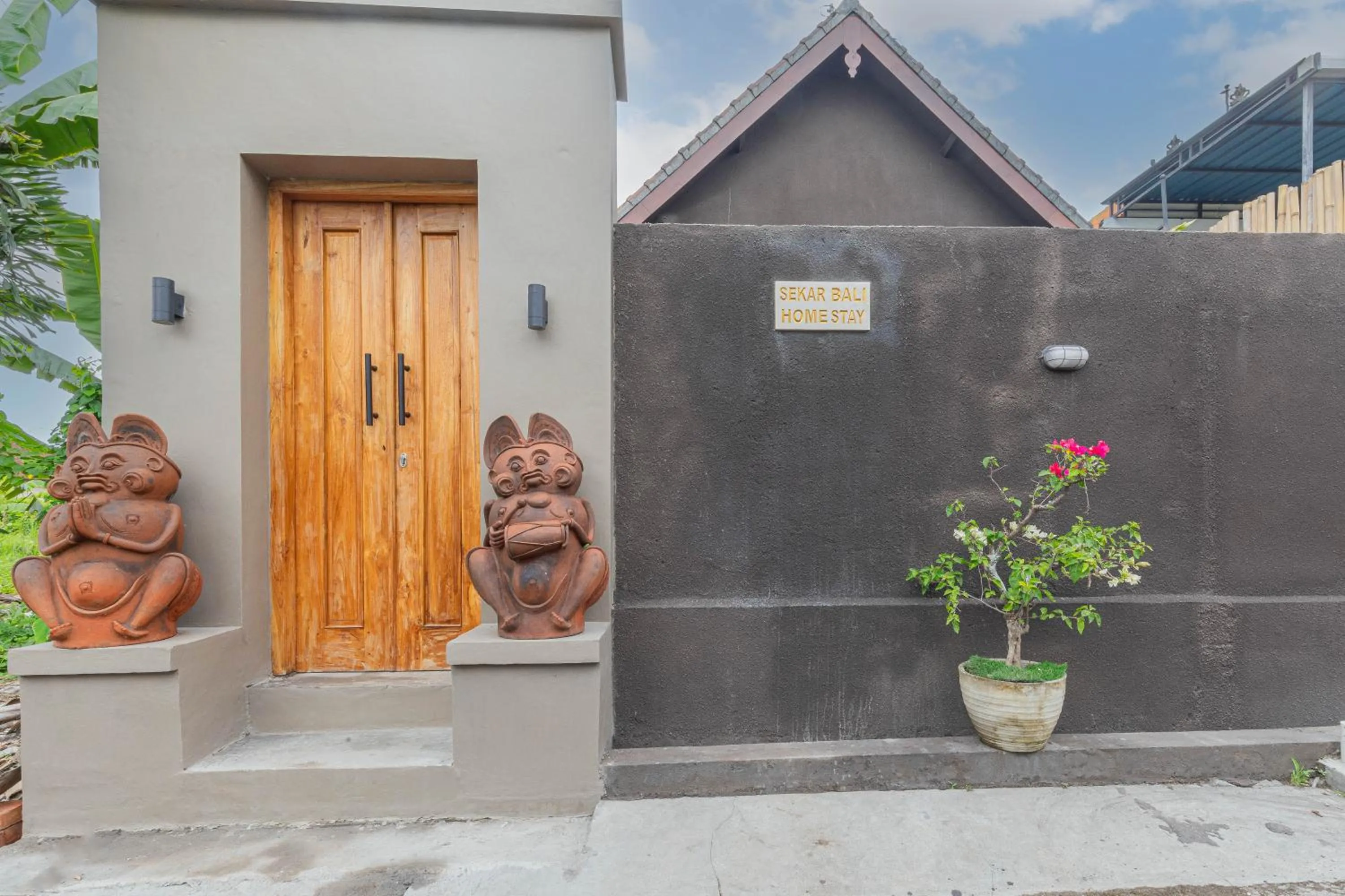 Property building in Sekar Bali Homestay