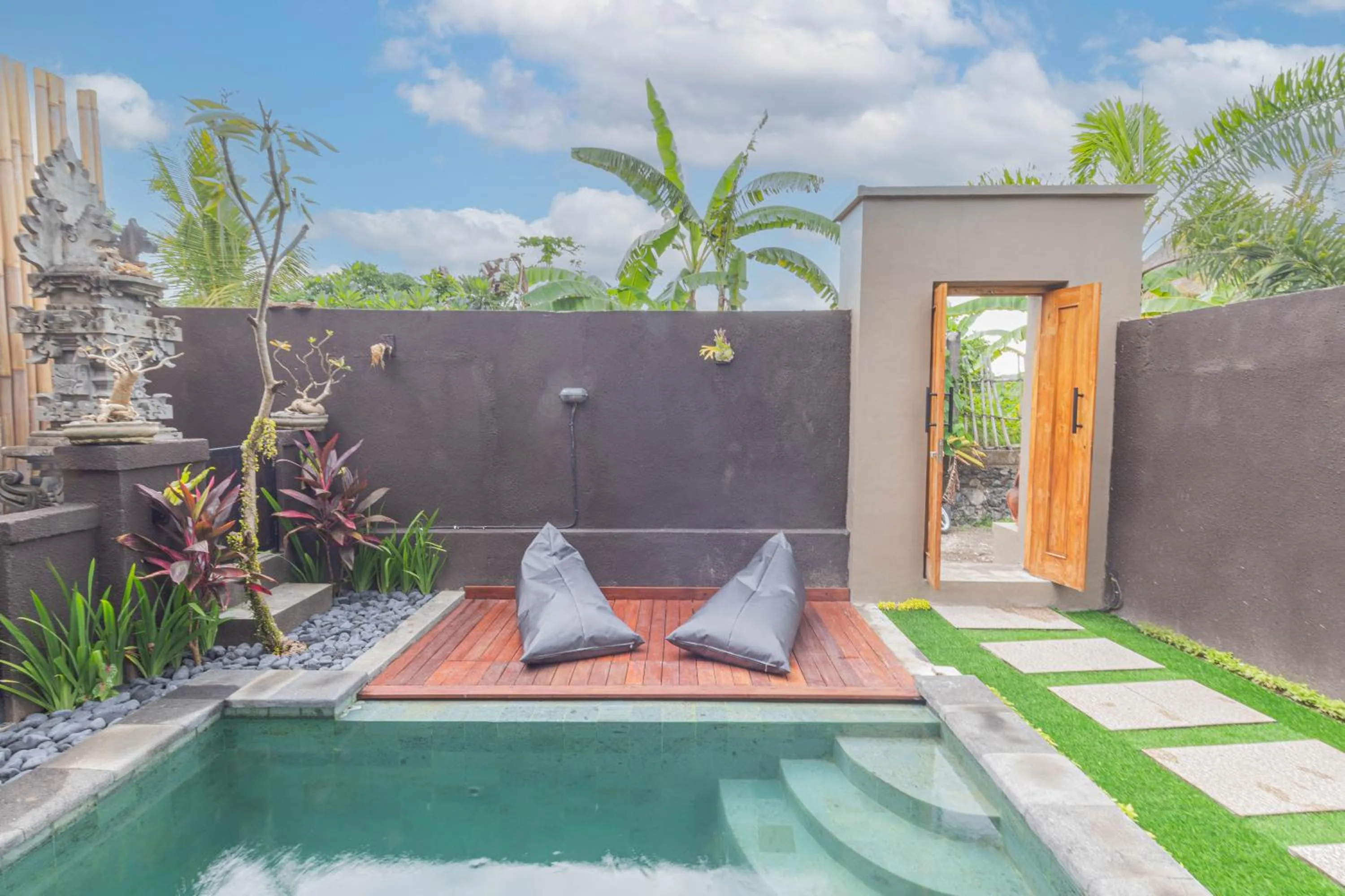 Property building in Sekar Bali Homestay