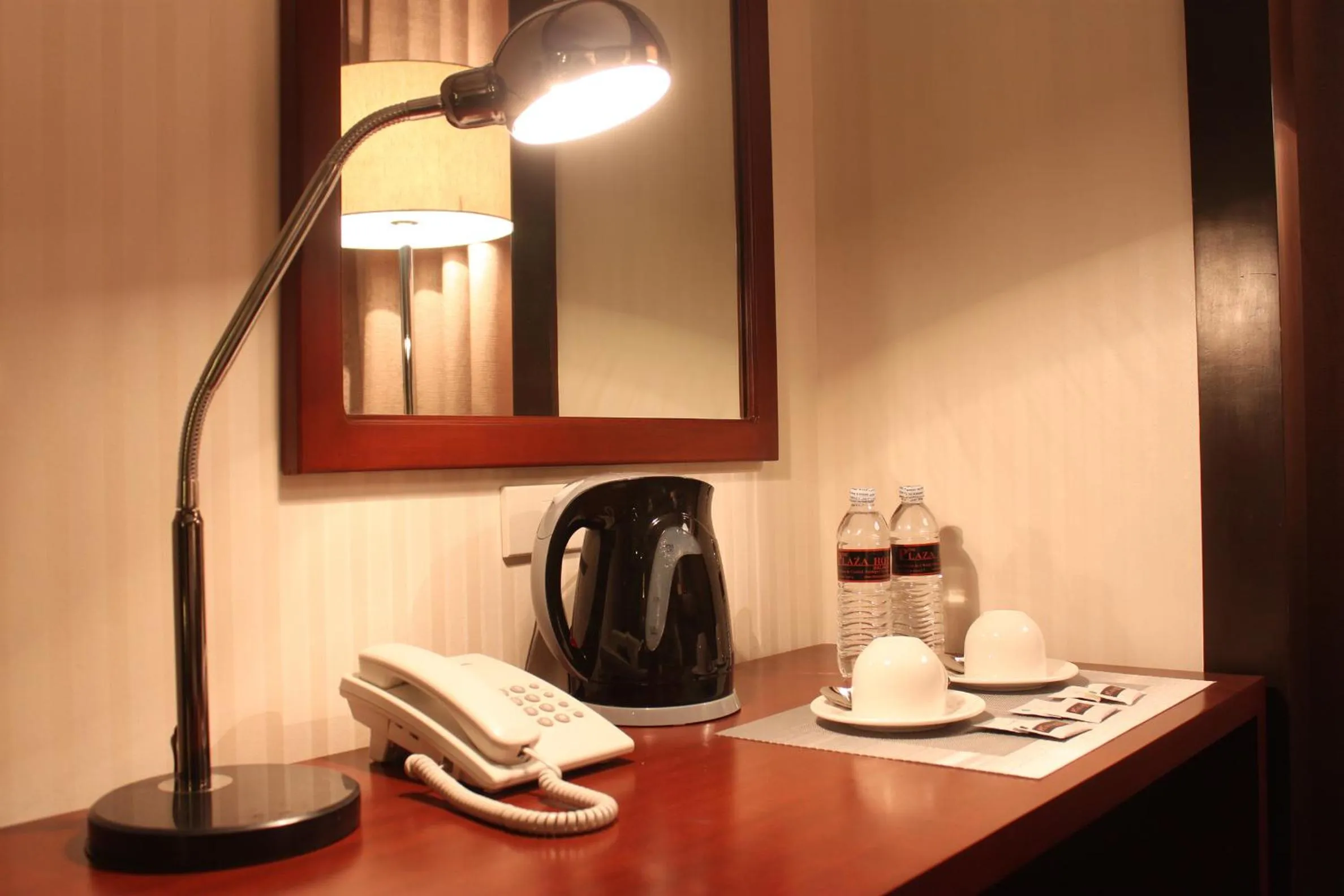 Bed in The Plaza Hotel Balanga City